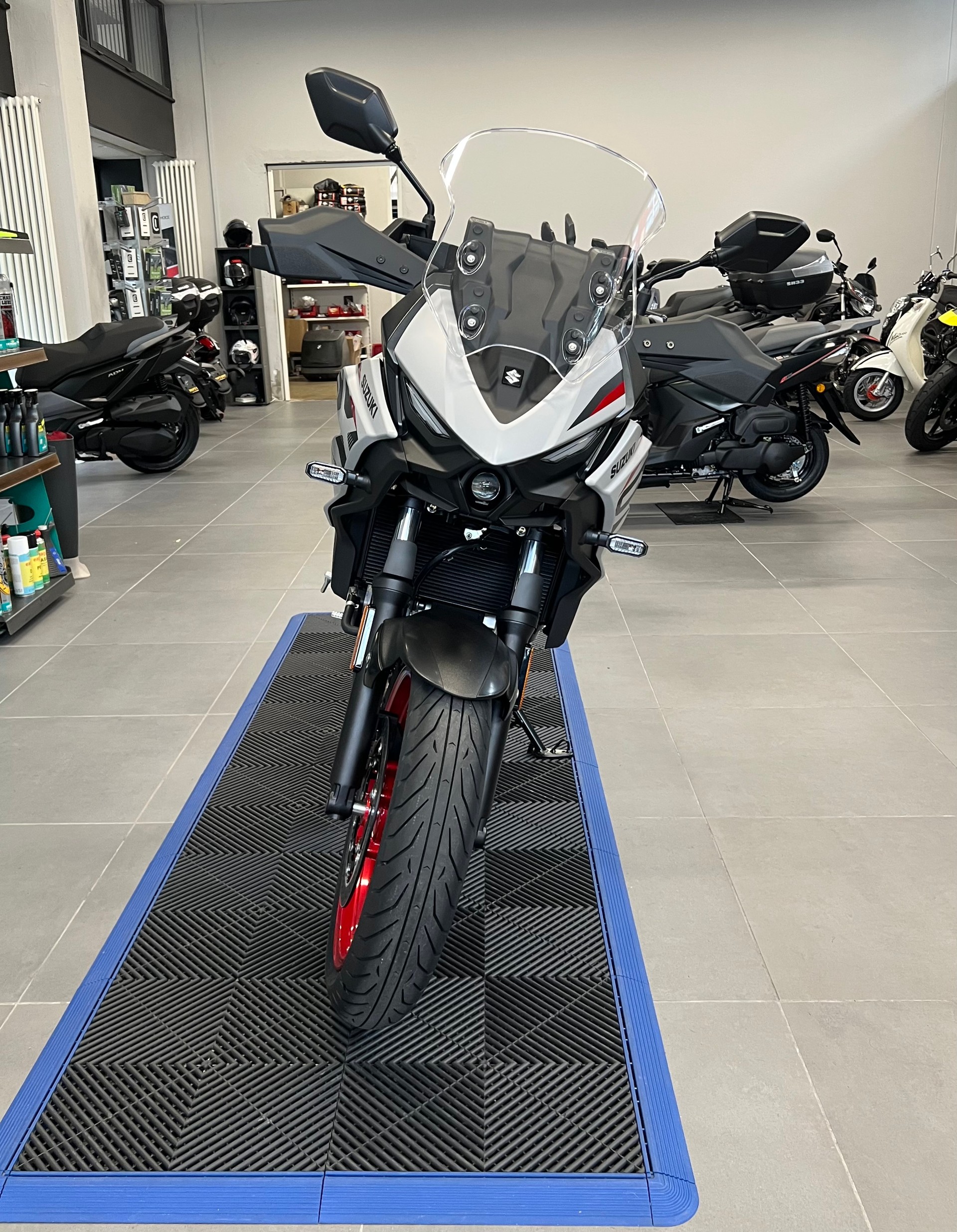 SUZUKI SV 7GX-image-1