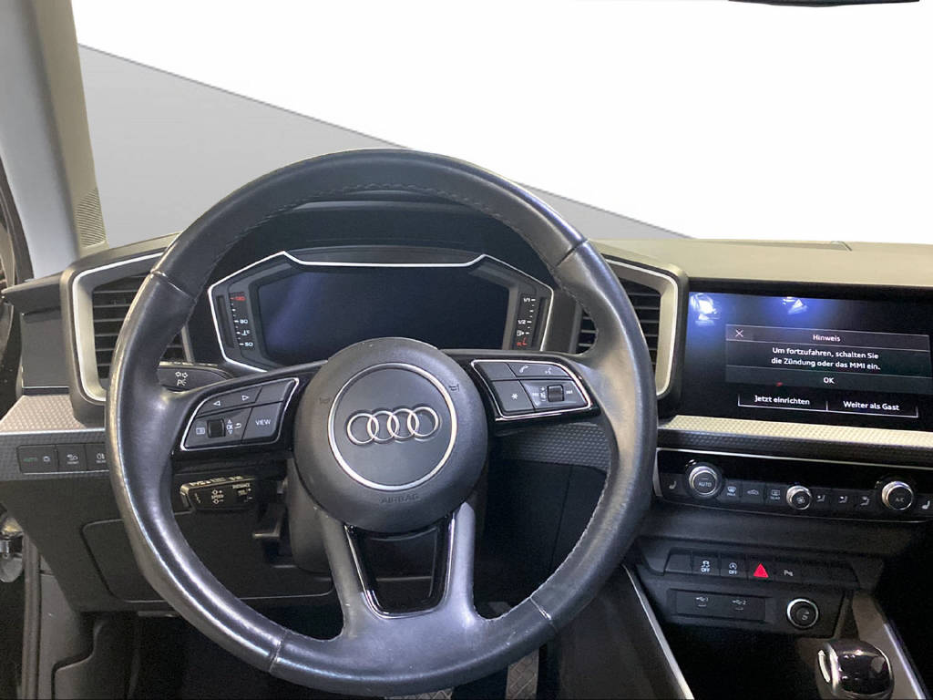 AUDI A1 Sportback 1.5 35 TFSI S-Tronic-image-9