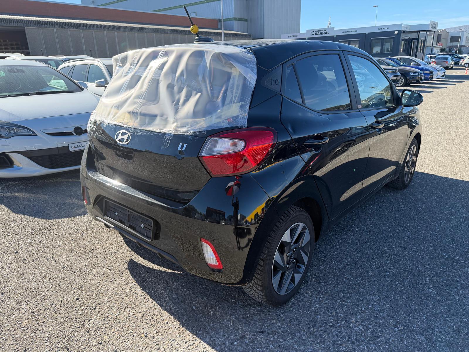 HYUNDAI i10 1.2 Amplia-showroom-element-3