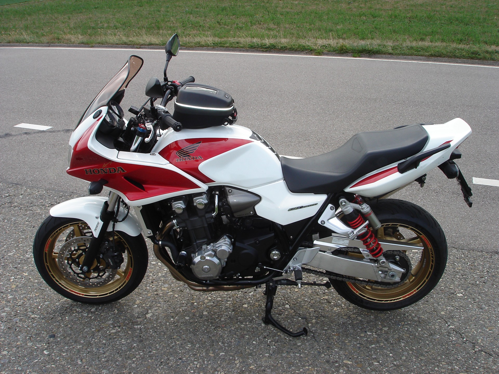 HONDA CB 1300 S ABS-image-2