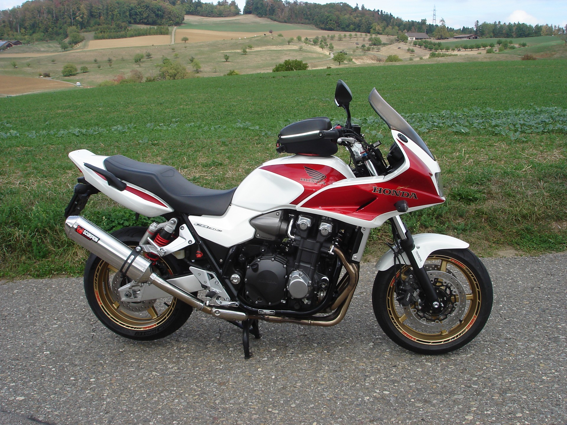 HONDA CB 1300 S ABS-image-7