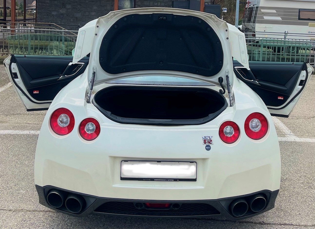 NISSAN GT-R 3.8 V6 Biturbo-image-1