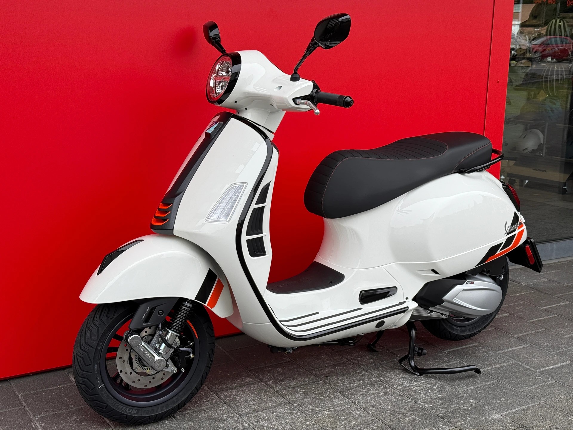 PIAGGIO Vespa GTS 310 Super Sport RST E5+-image-1