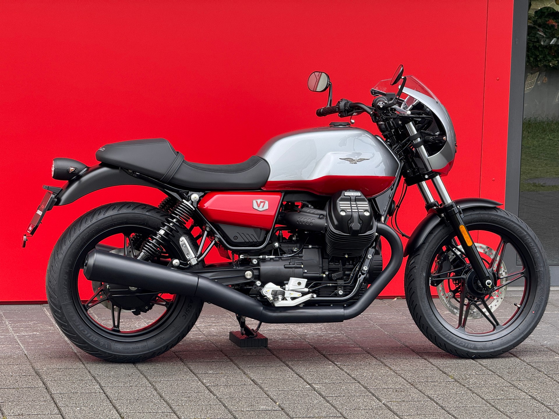 MOTO GUZZI V7 IV 850 Stone Corsa-image-10