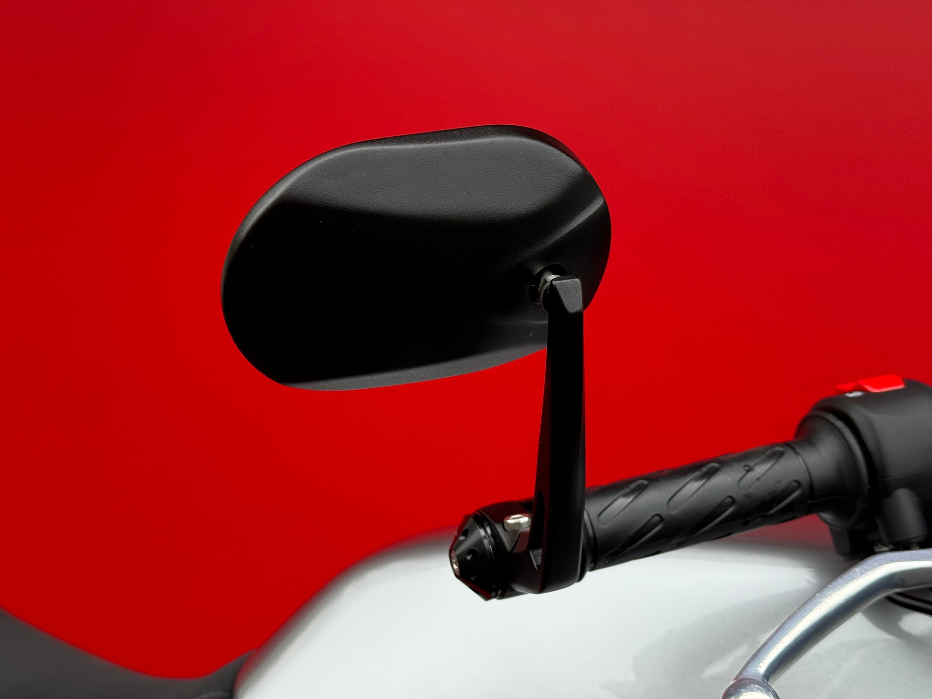 MOTO GUZZI V7 IV 850 Stone Corsa-image-13