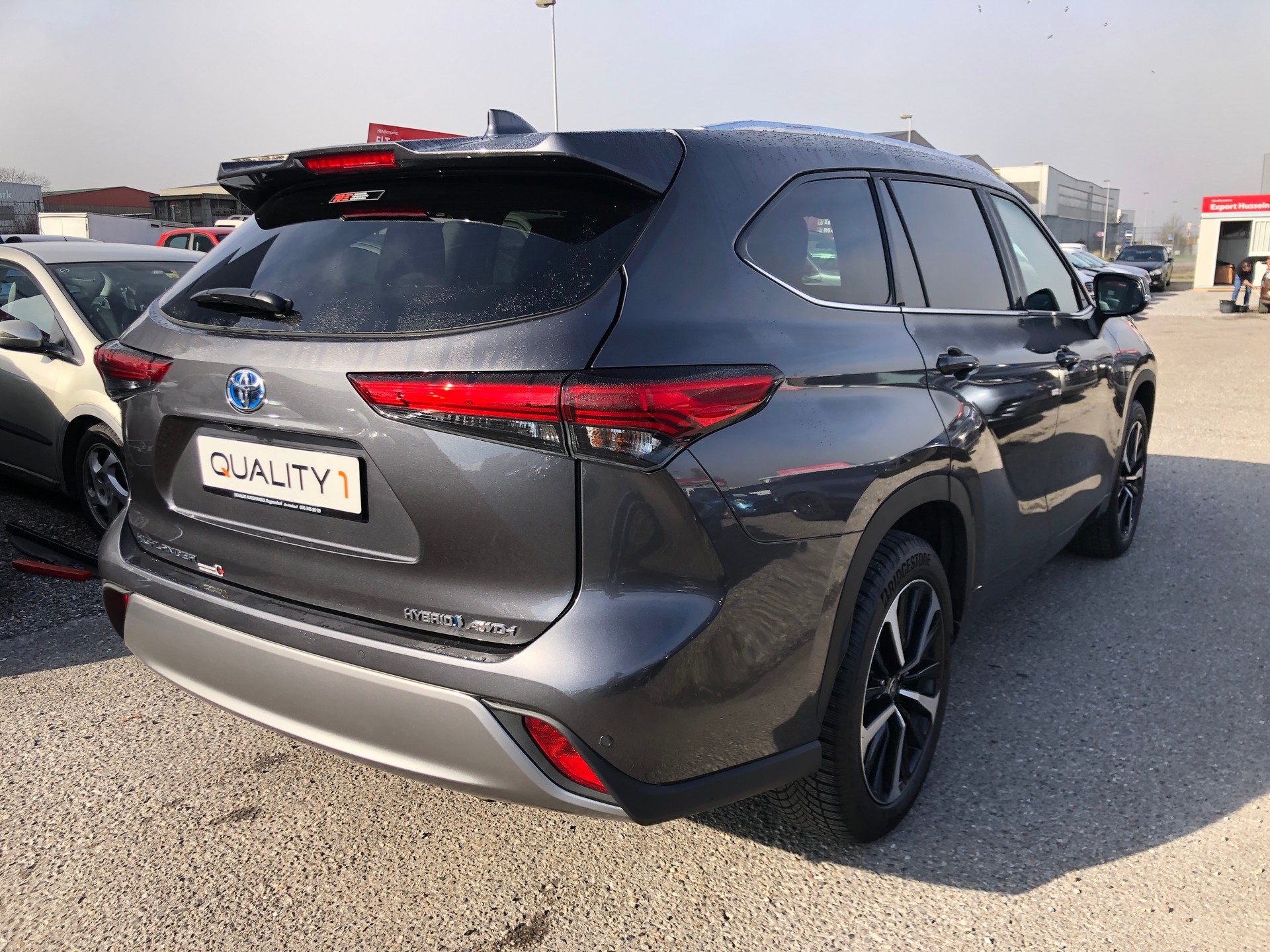 TOYOTA Highlander 2.5 HSD Premium e-CVT-showroom-element-3