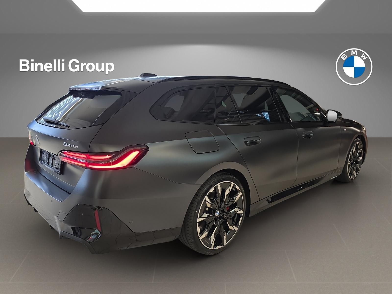 BMW 540d xDrive 48V Touring M Sport Pro Steptronic-image-5
