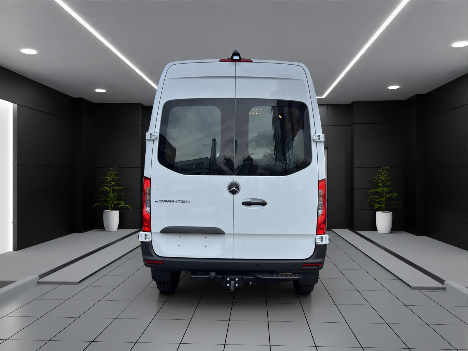 MERCEDES-BENZ E-SPRINTER 320 KA 3665MM-image-4