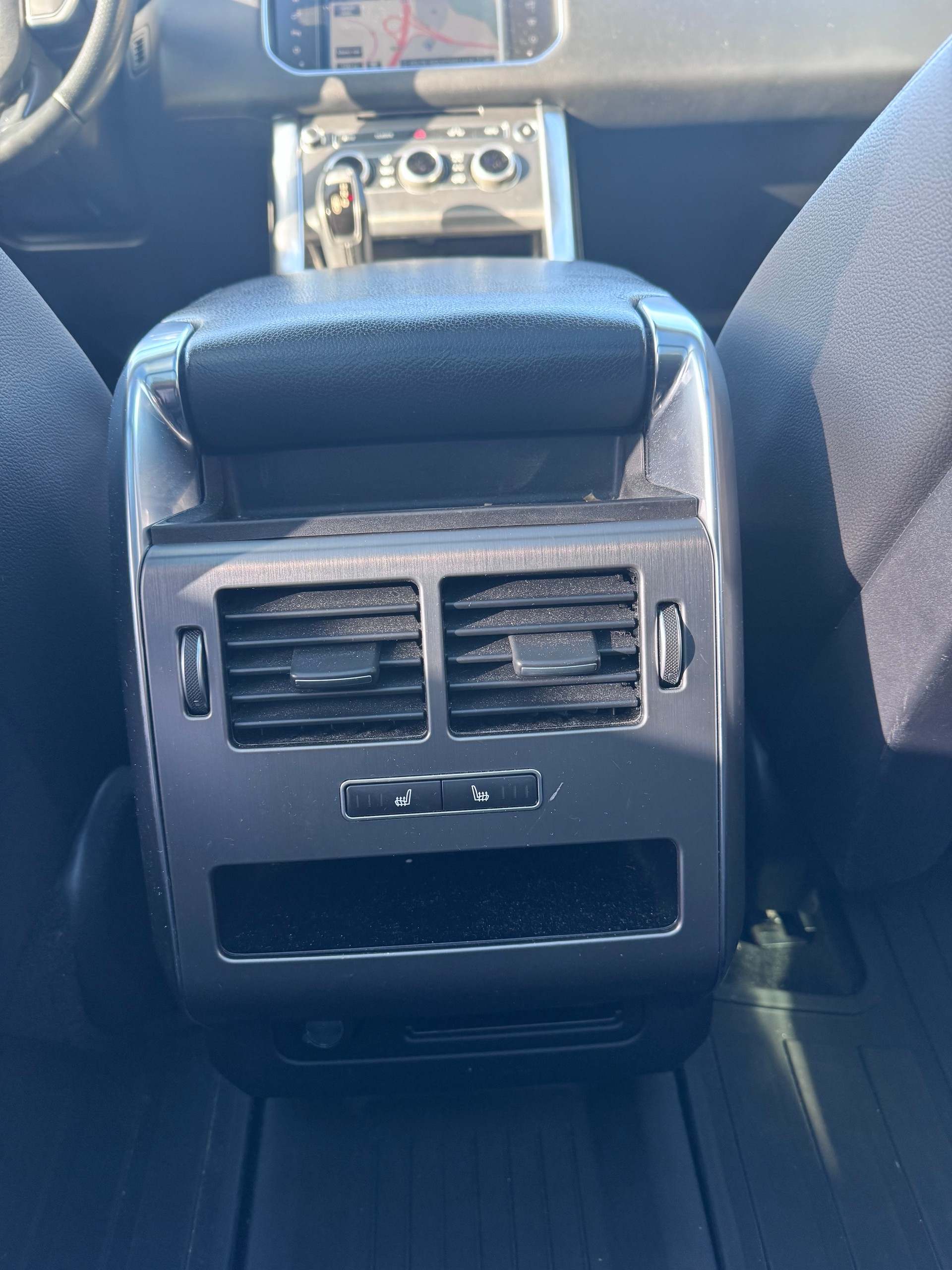 LAND ROVER Range Rover Sport 3.0 SDV6 HSE Dynamic Automatic-image-10