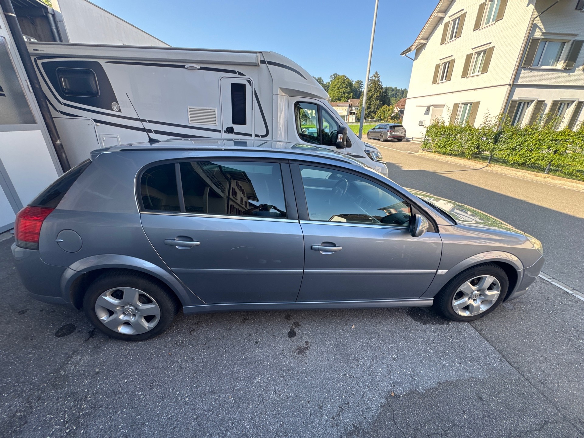 OPEL Signum 1.9 CDTi 16V Diamond Automatic-image-4