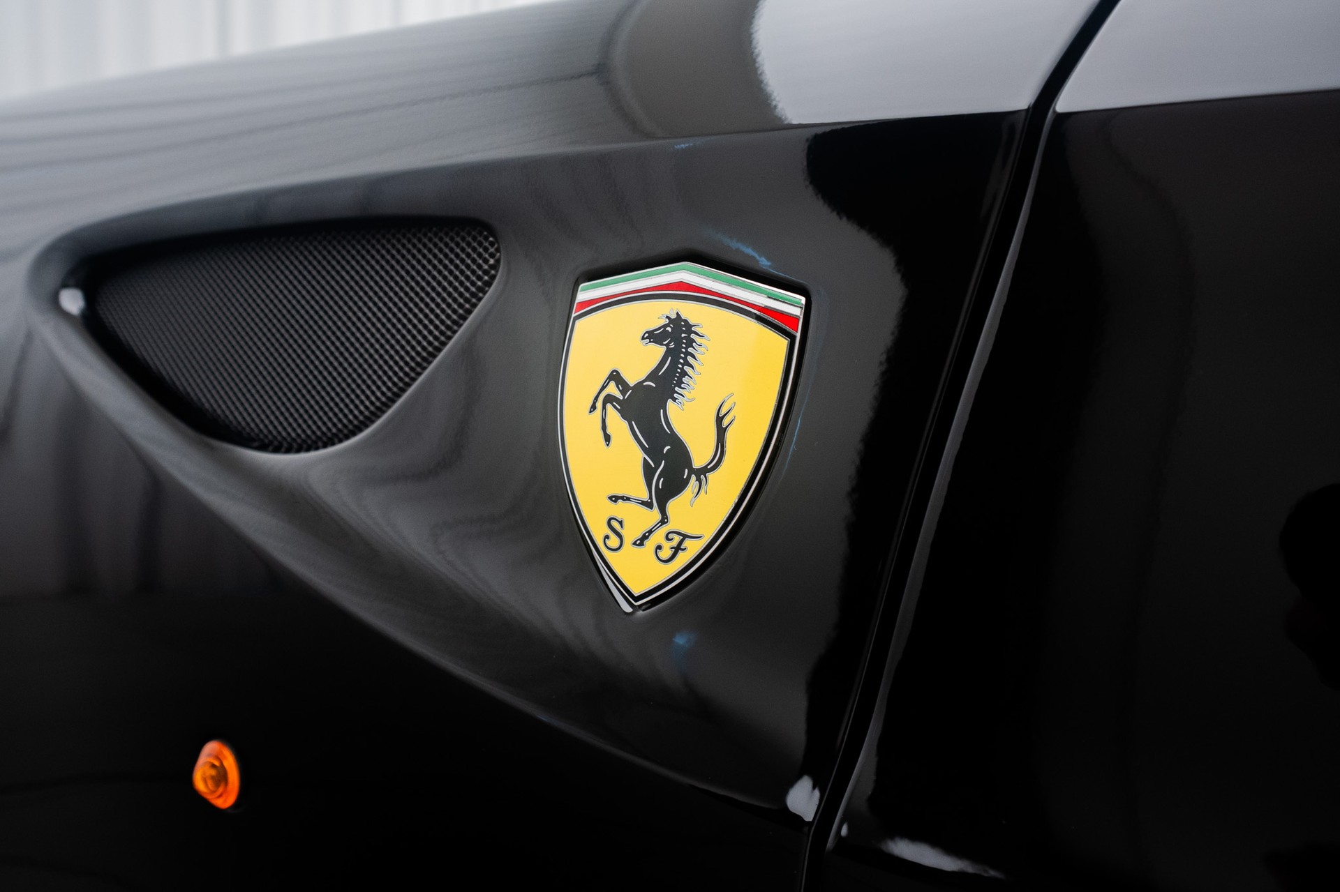 FERRARI FF-image-13