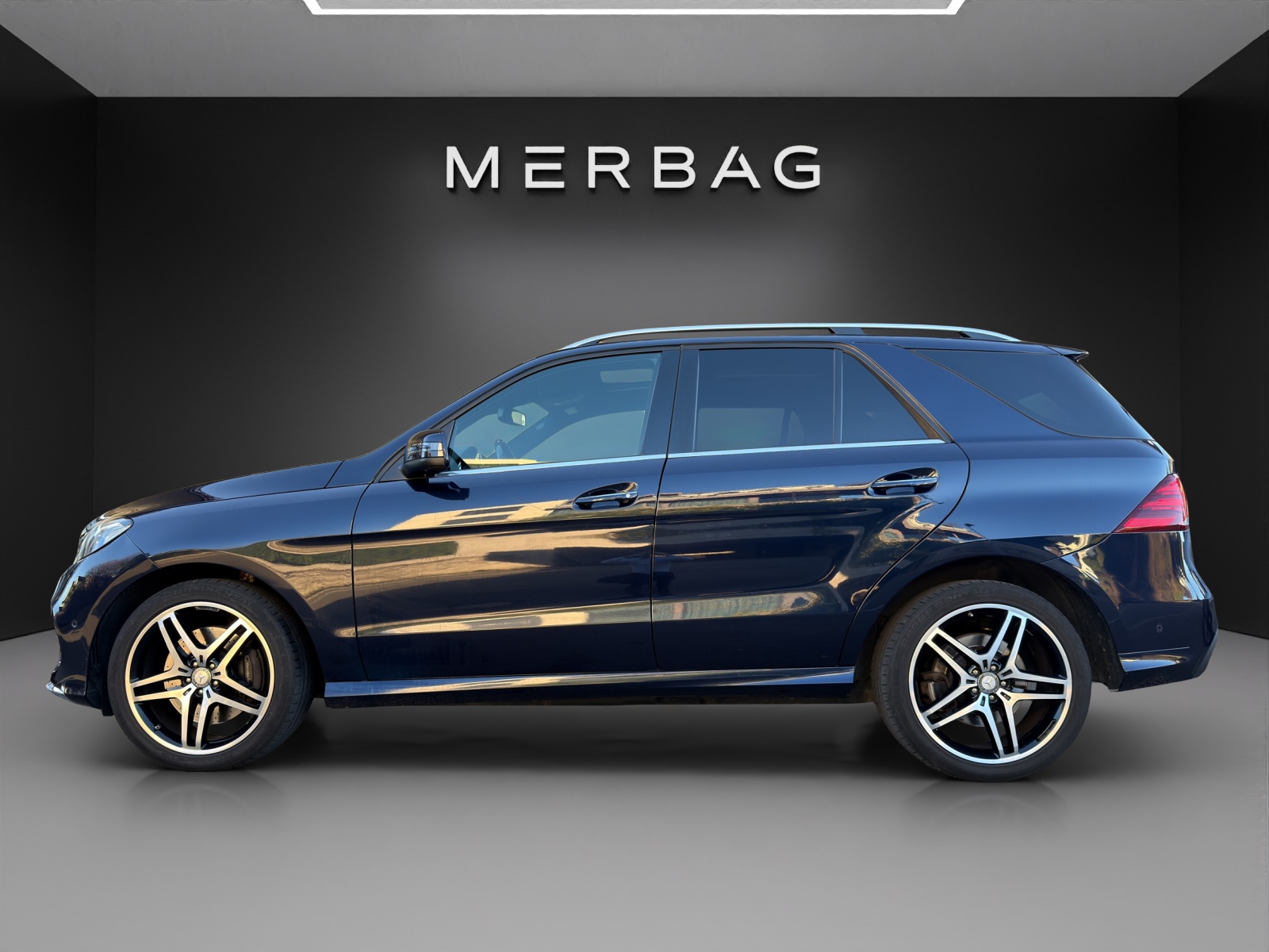 MERCEDES-BENZ GLE 500 Executive 4Matic 9G-Tronic-image-5