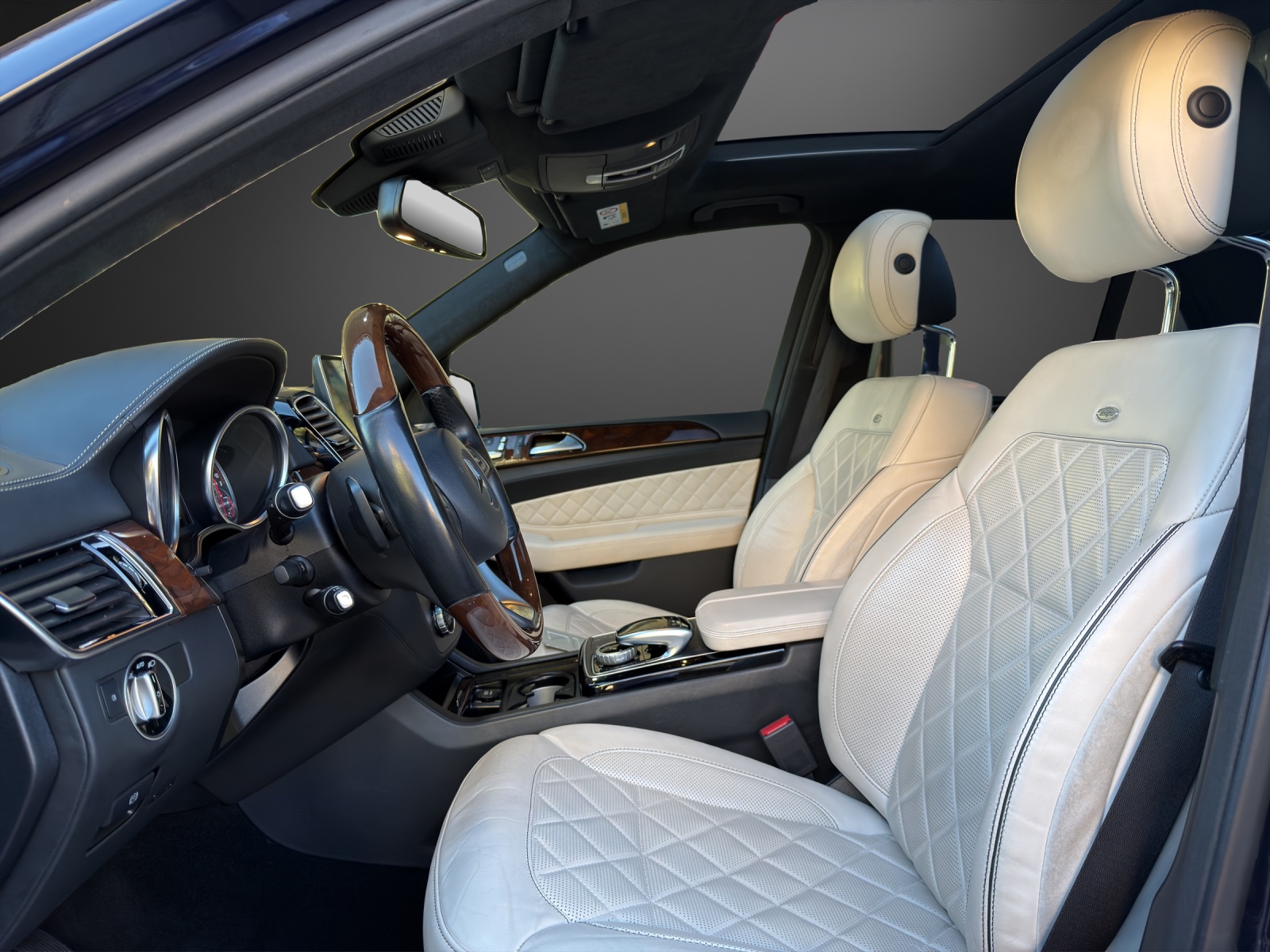 MERCEDES-BENZ GLE 500 Executive 4Matic 9G-Tronic-image-9