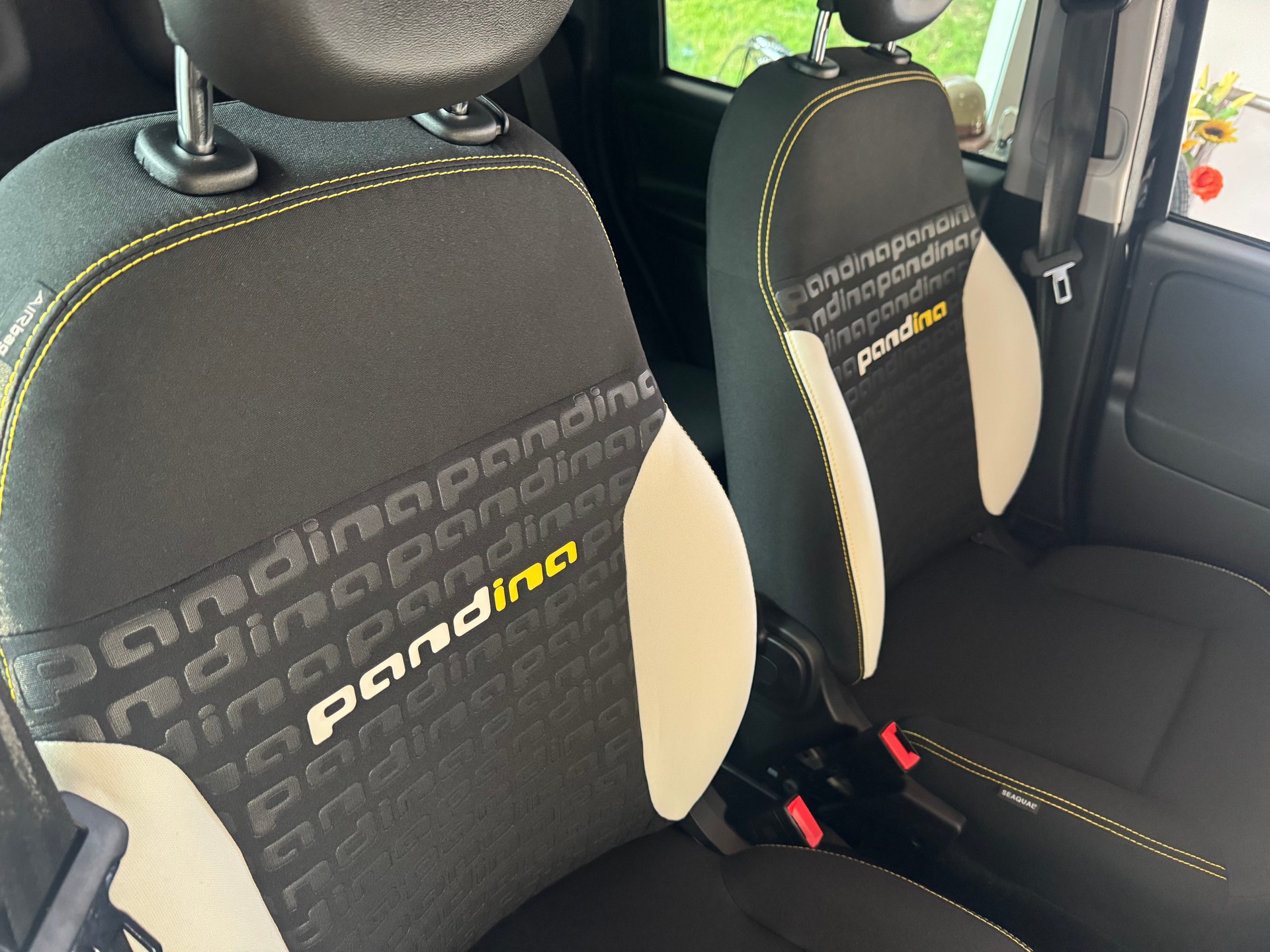 FIAT Panda 1.0 MHEV City CROSS-image-8