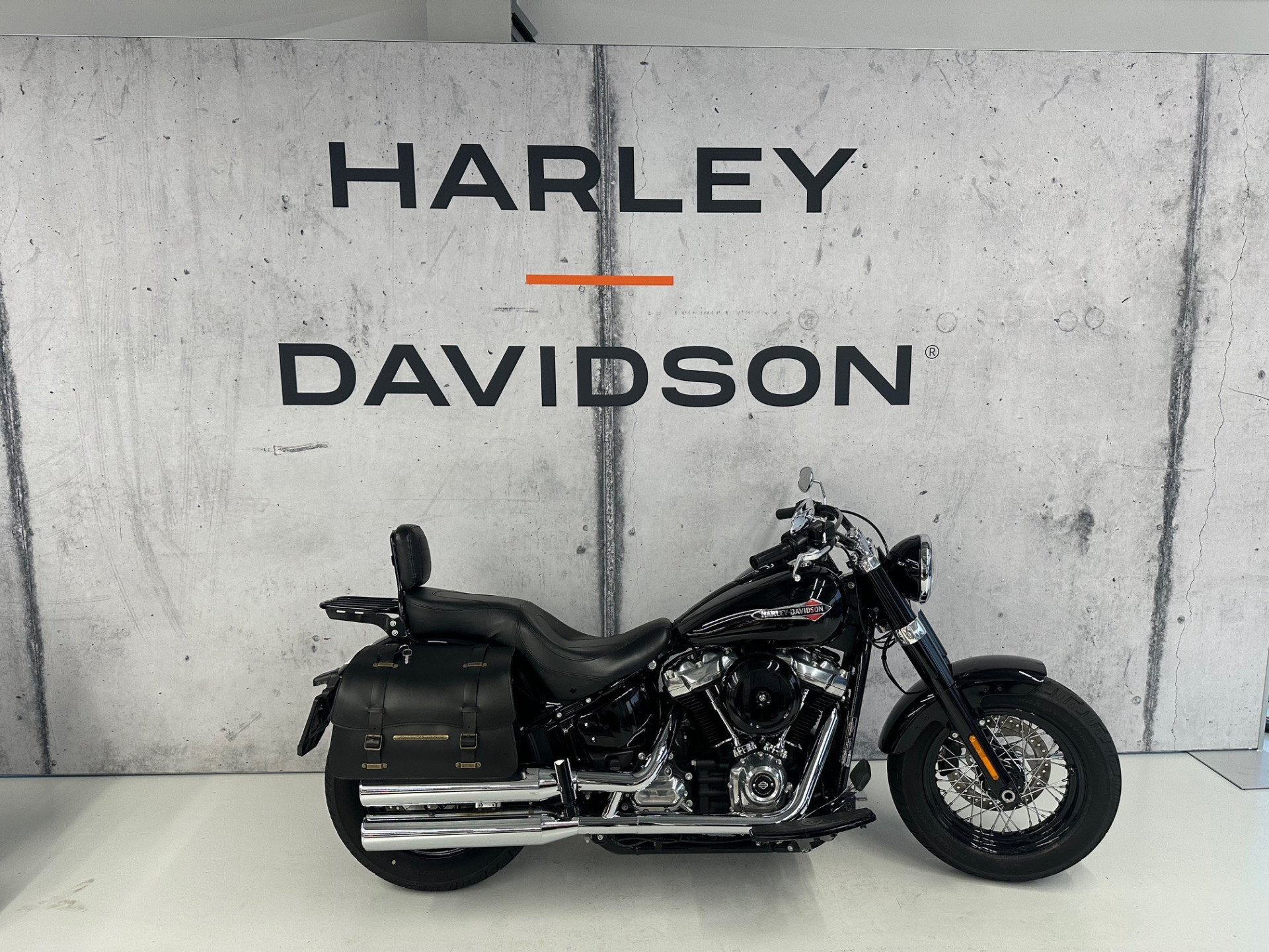HARLEY-DAVIDSON FLSL 1745 Softail Slim 107-image-0