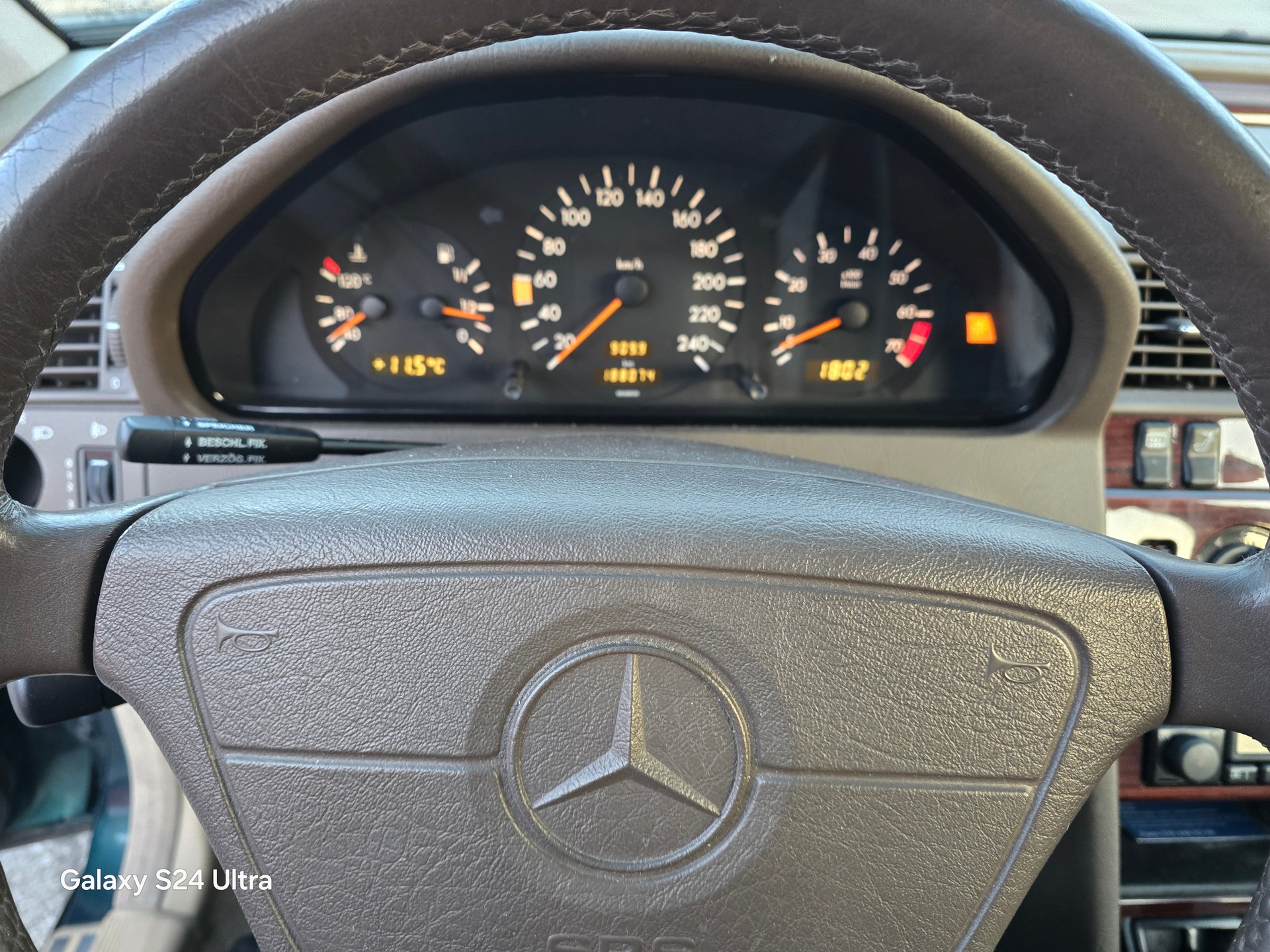 MERCEDES-BENZ C 220 Elégance-image-12
