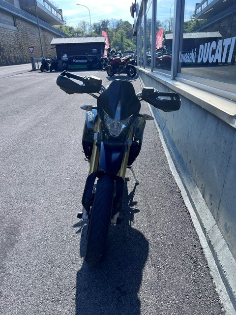 APRILIA Dorsoduro SMV 750-image-2
