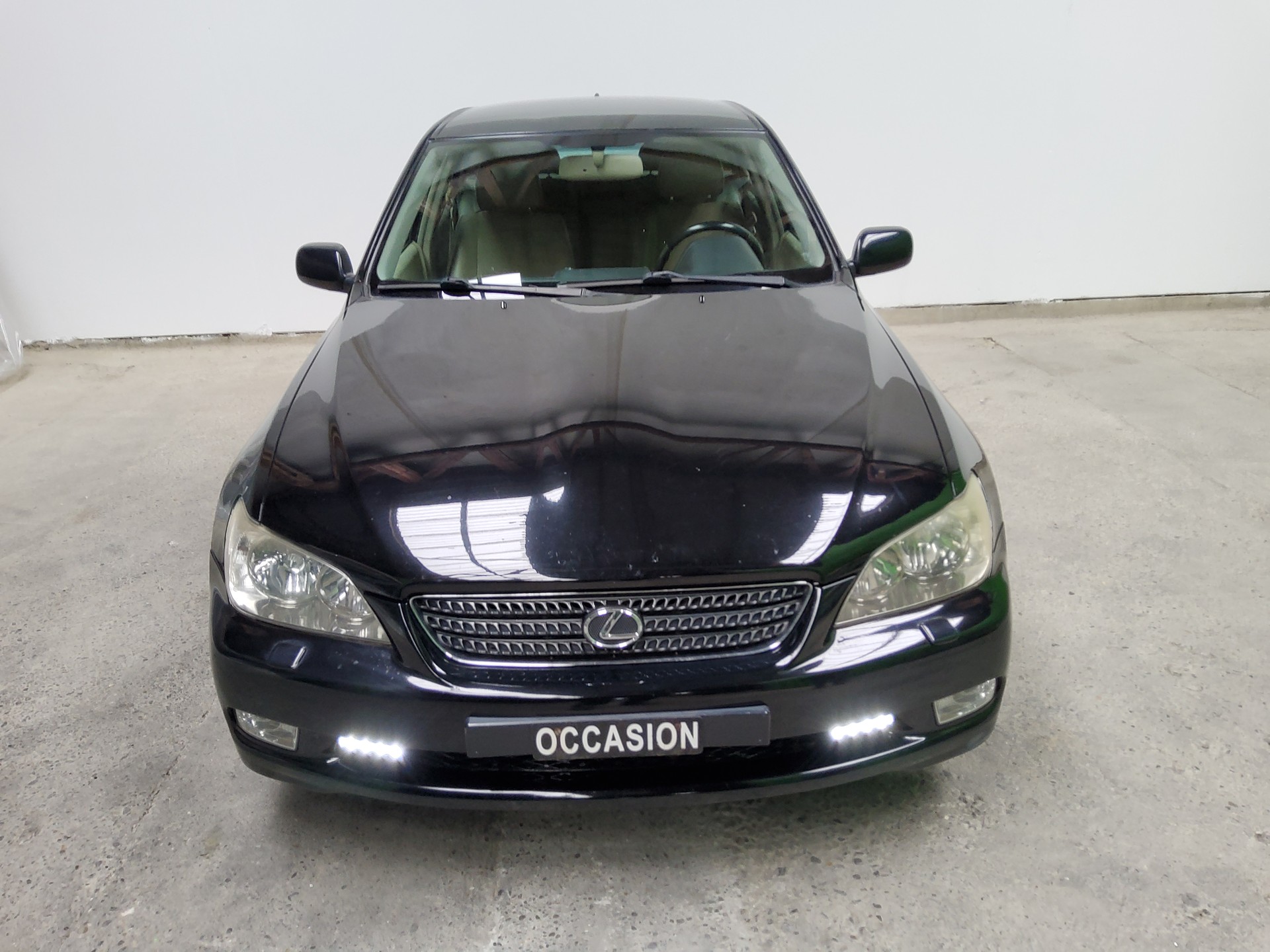 LEXUS IS 300 SportCross