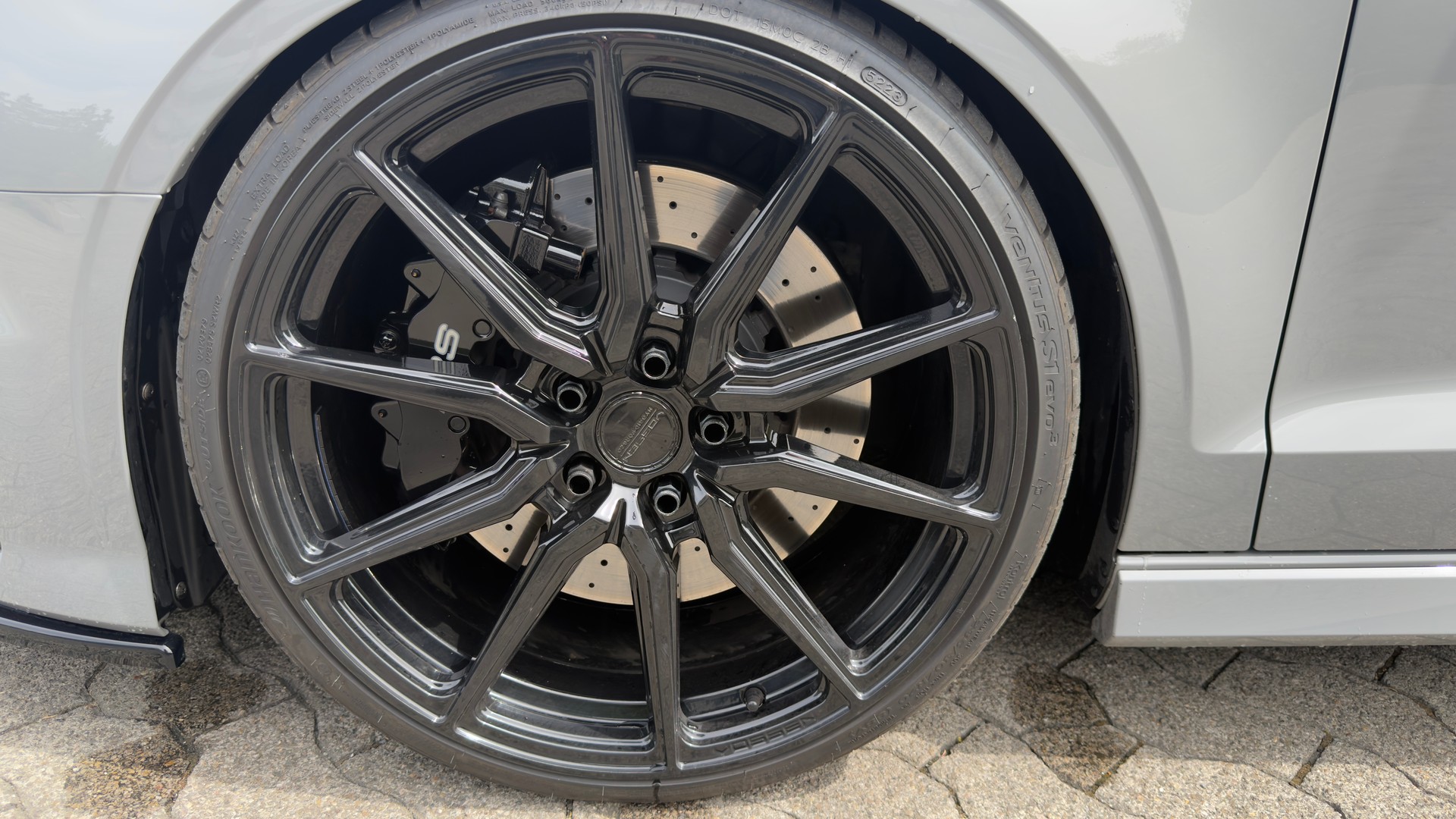 AUDI RS3 Limousine 2.5 TSI quattro S-tronic-image-18