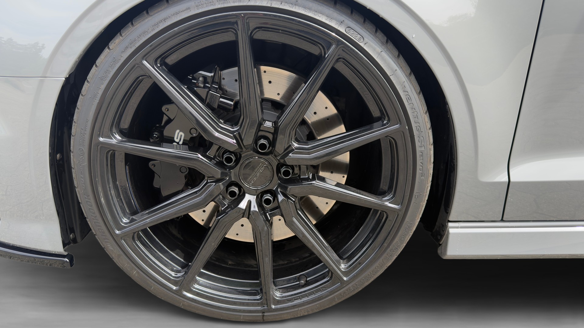 AUDI RS3 Limousine 2.5 TSI quattro S-tronic-image-18