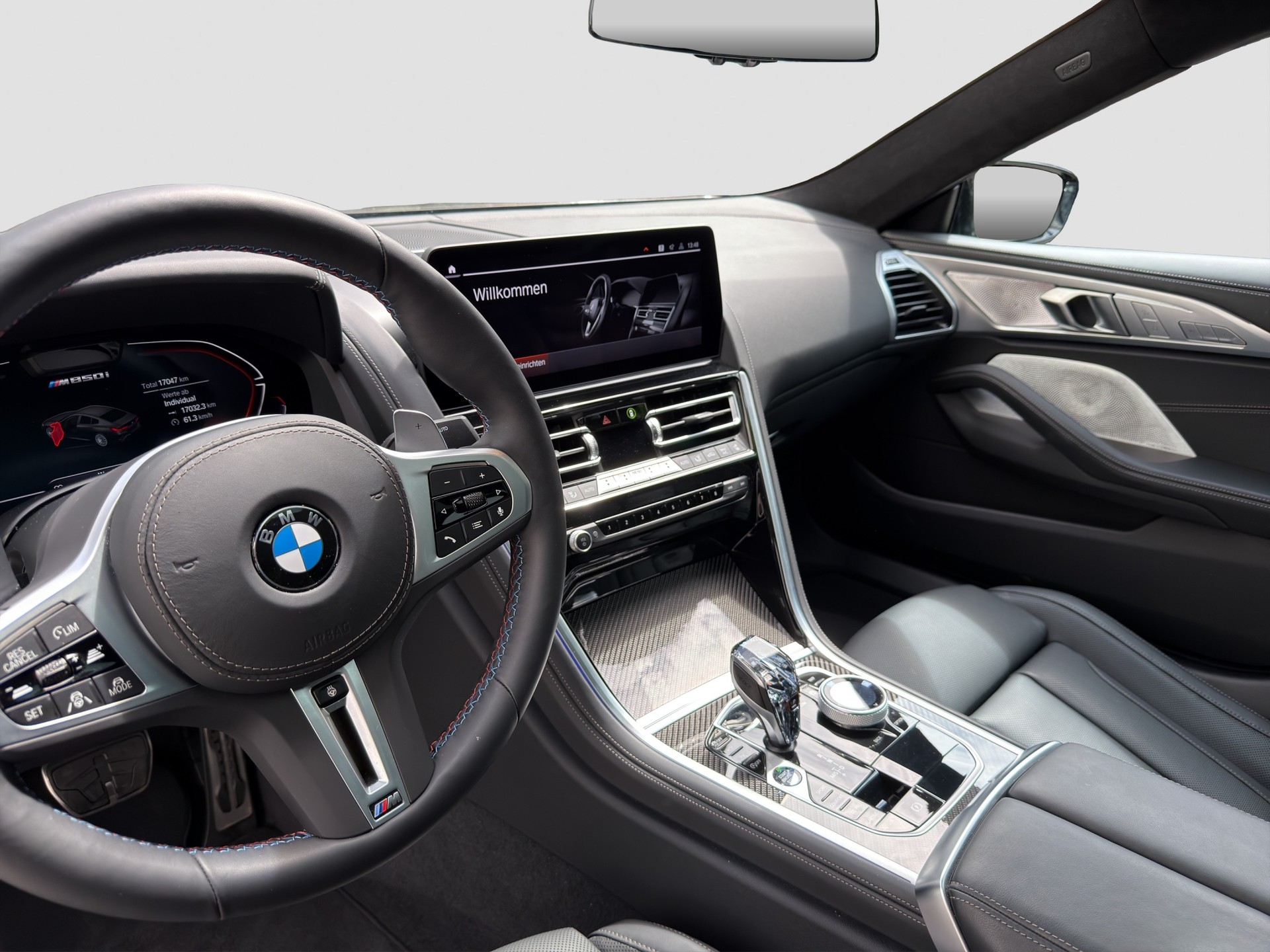 BMW M850i xDrive Steptronic-image-9