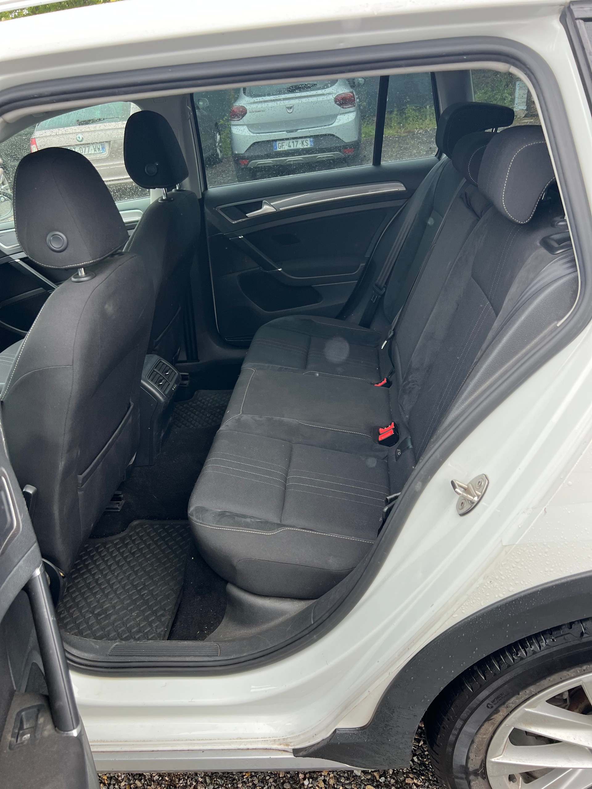 VW Golf 1.8 TSI Alltrack 4Motion-image-14