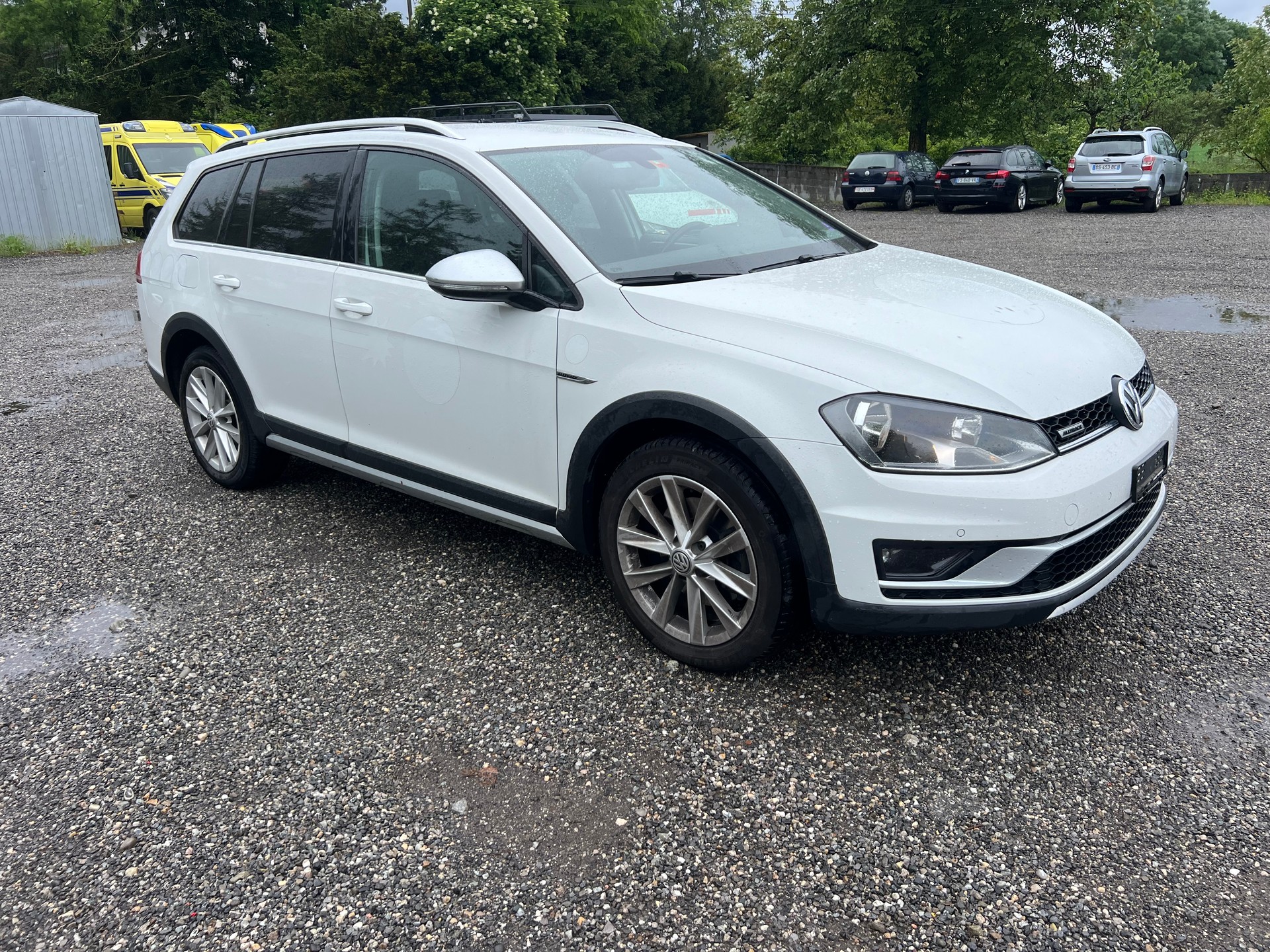 VW Golf 1.8 TSI Alltrack 4Motion-image-7