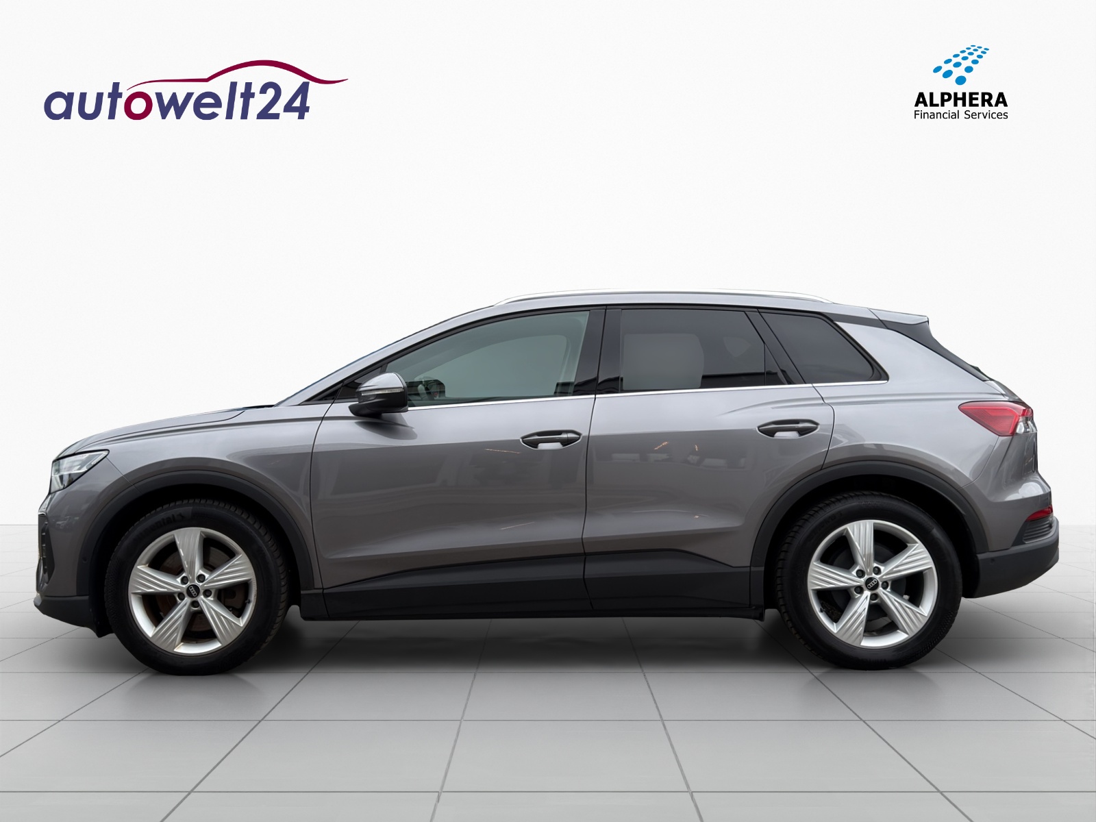 AUDI Q4 e-tron 45 quattro-image-8