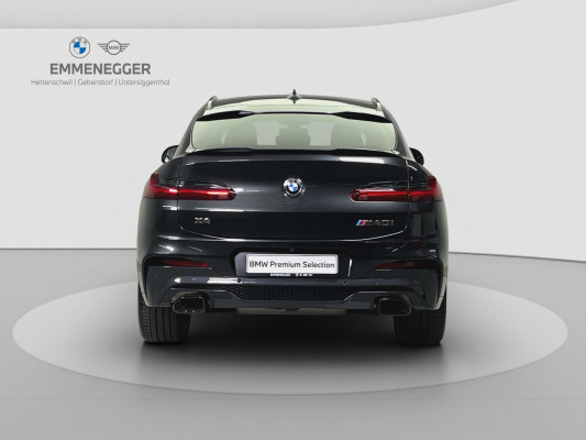 BMW X4 M40i-showroom-element-3