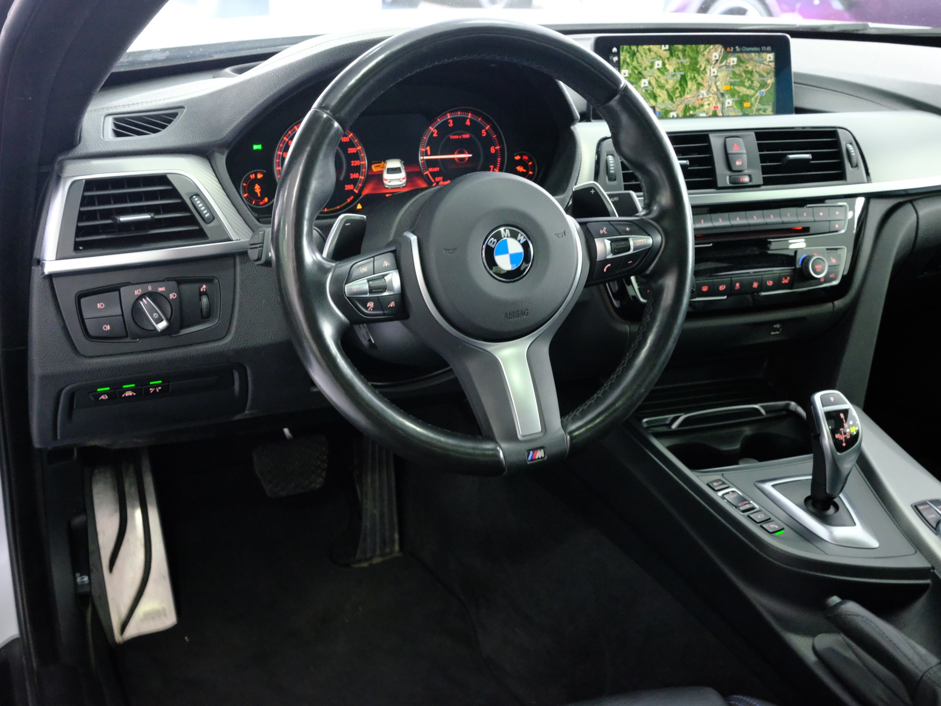 BMW 440i Coupé xDrive M Sport Steptronic-image-8