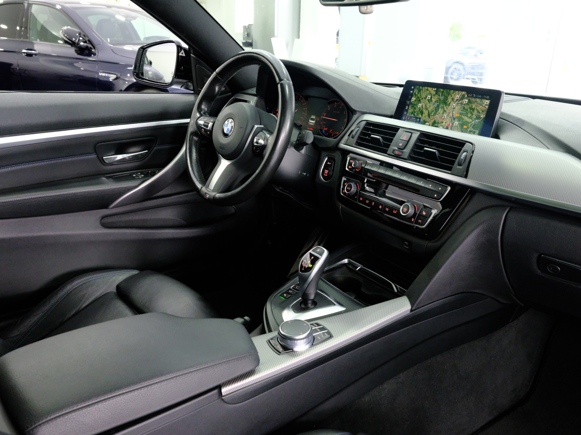 BMW 440i Coupé xDrive M Sport Steptronic-image-13