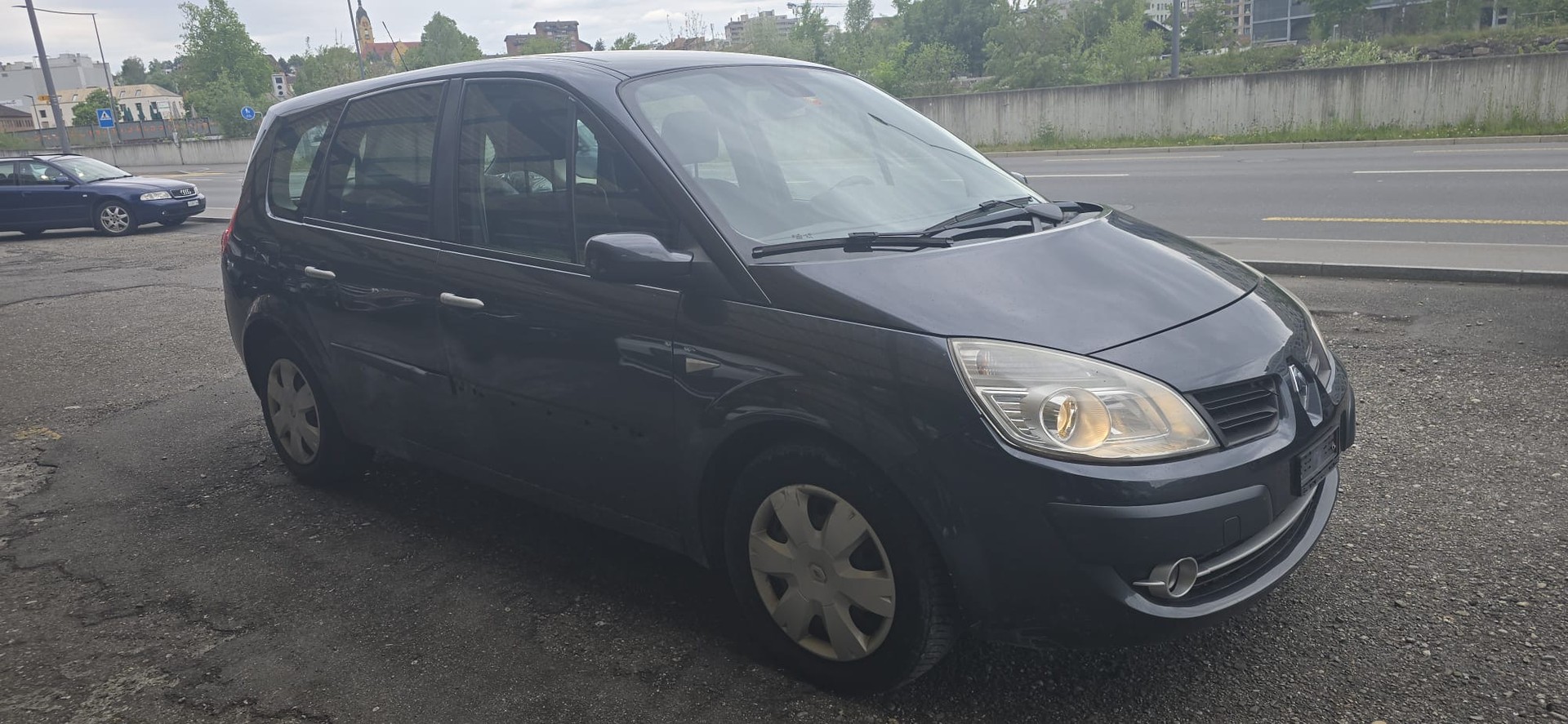 RENAULT Grand Scénic 2.0 16V Fairway Automatic-image-2