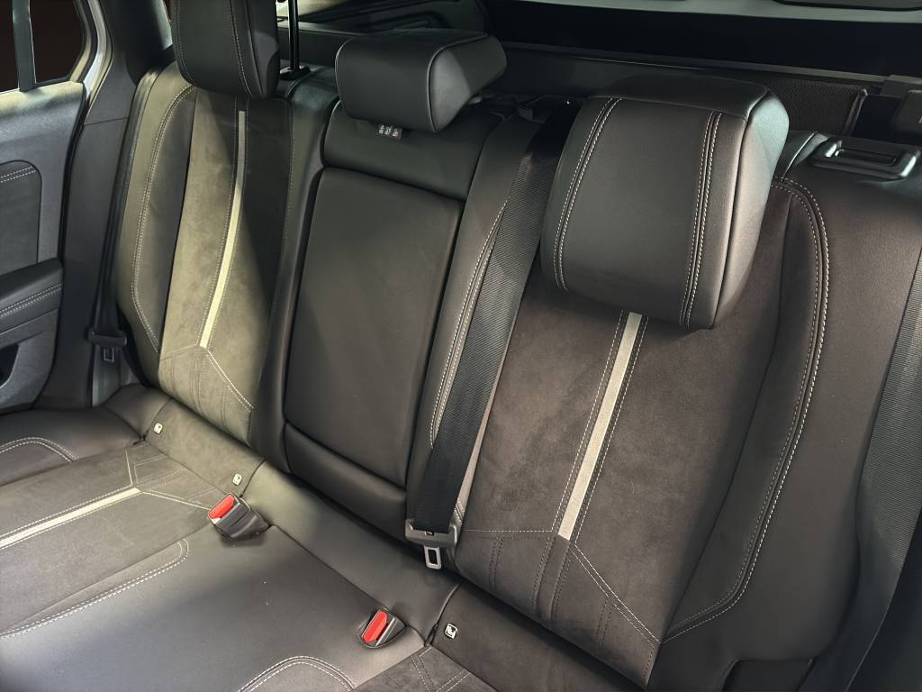 OPEL Astra Sports Tourer 1.6 PHEV Turbo GSe-image-8