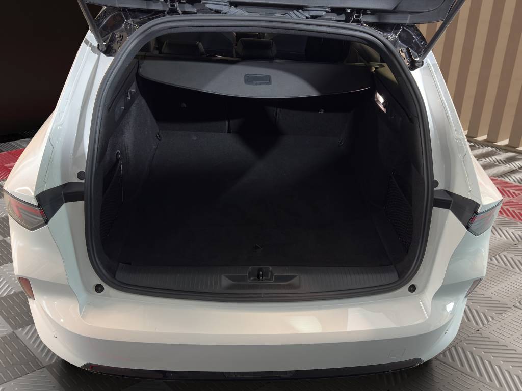 OPEL Astra Sports Tourer 1.6 PHEV Turbo GSe-image-9