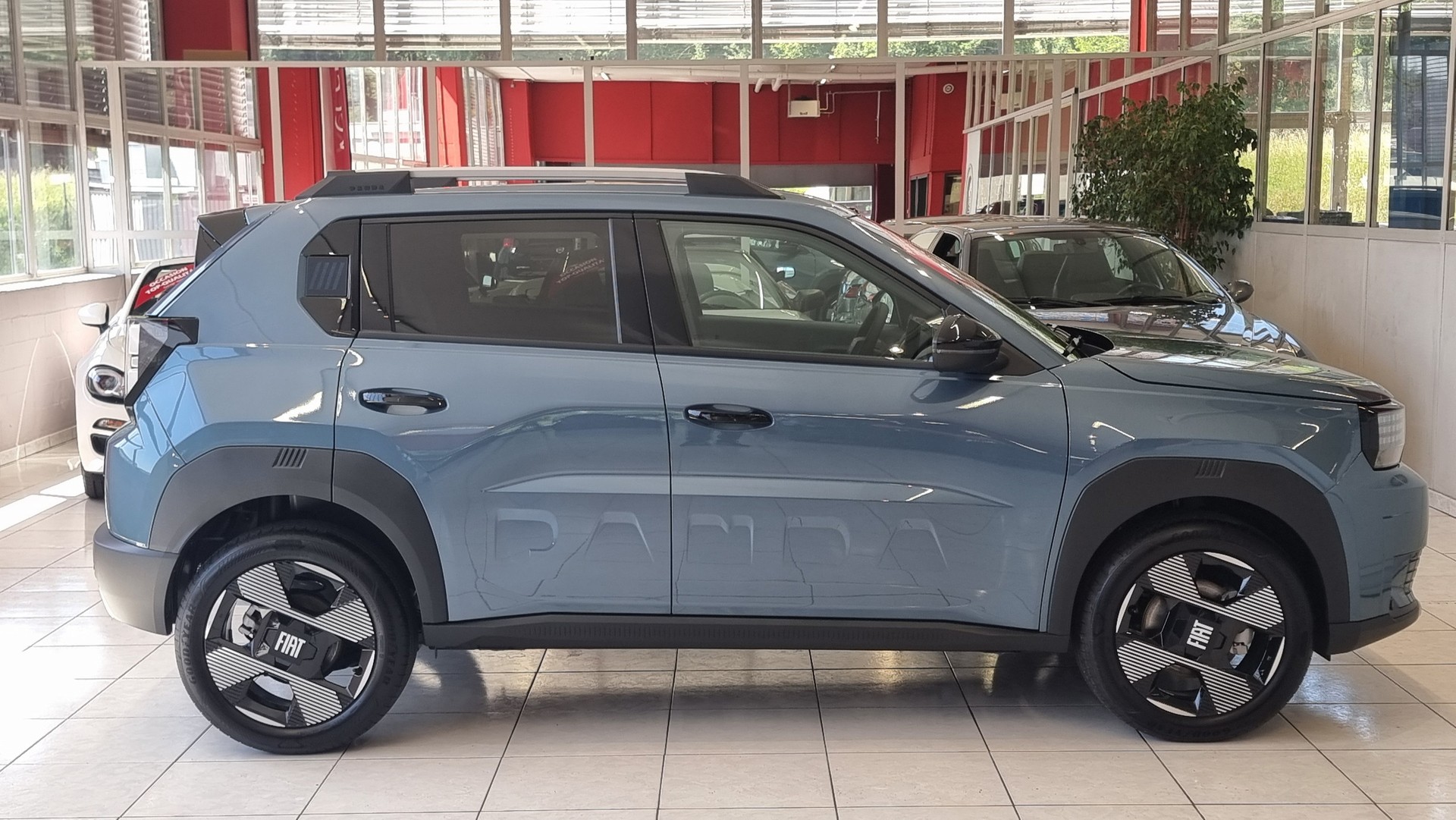 FIAT Grande Panda 1.2 Hybrid La Prima-image-5