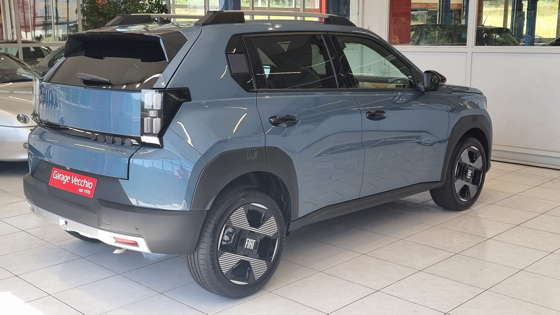 FIAT Grande Panda 1.2 Hybrid La Prima-image-4