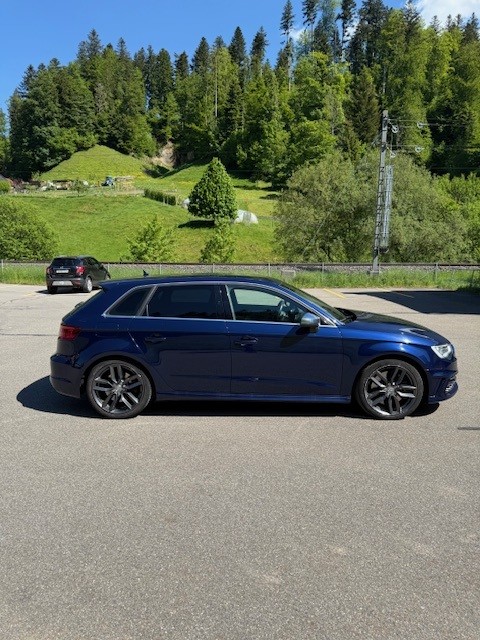 AUDI S3 Sportback 2.0 TFSI quattro S-tronic-showroom-element-1