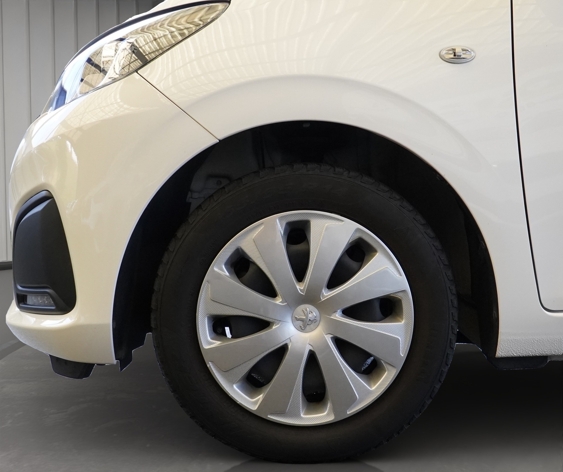 PEUGEOT 108 e-1.0 VTi Stop&Start Active Top *CH Fahrzeug*-image-7