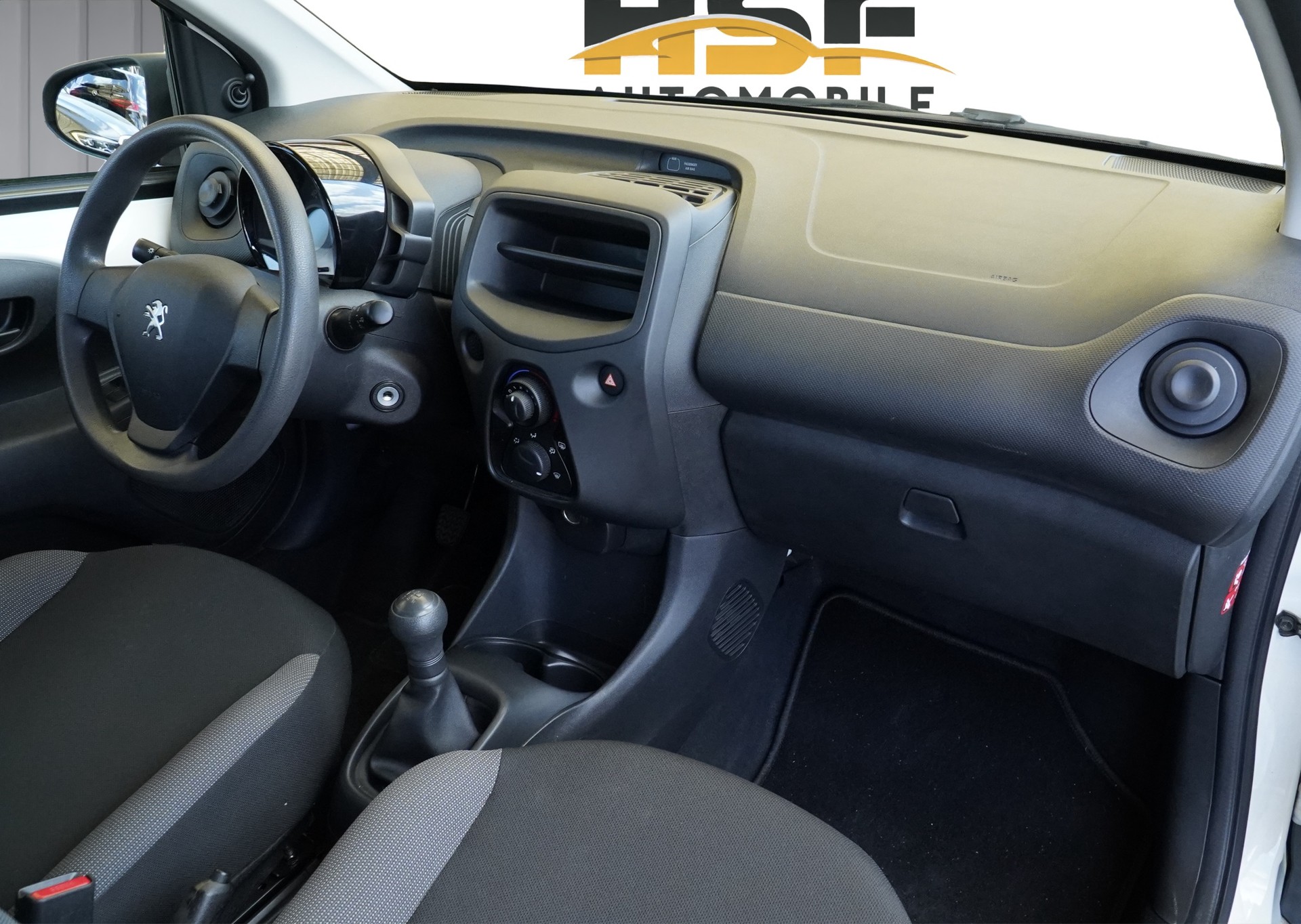 PEUGEOT 108 e-1.0 VTi Stop&Start Active Top *CH Fahrzeug*-image-12