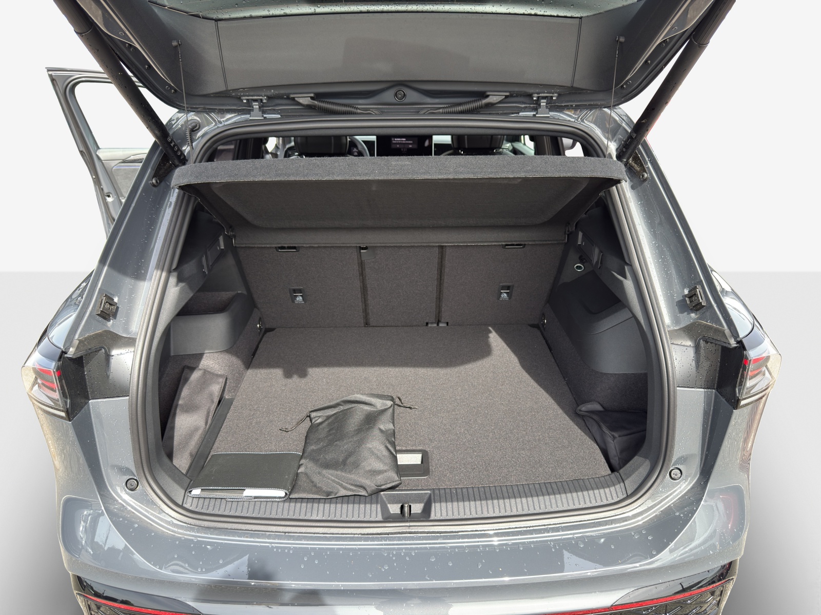 VW Tiguan 2.0 TSI DSG R-Line 4Motion-image-12