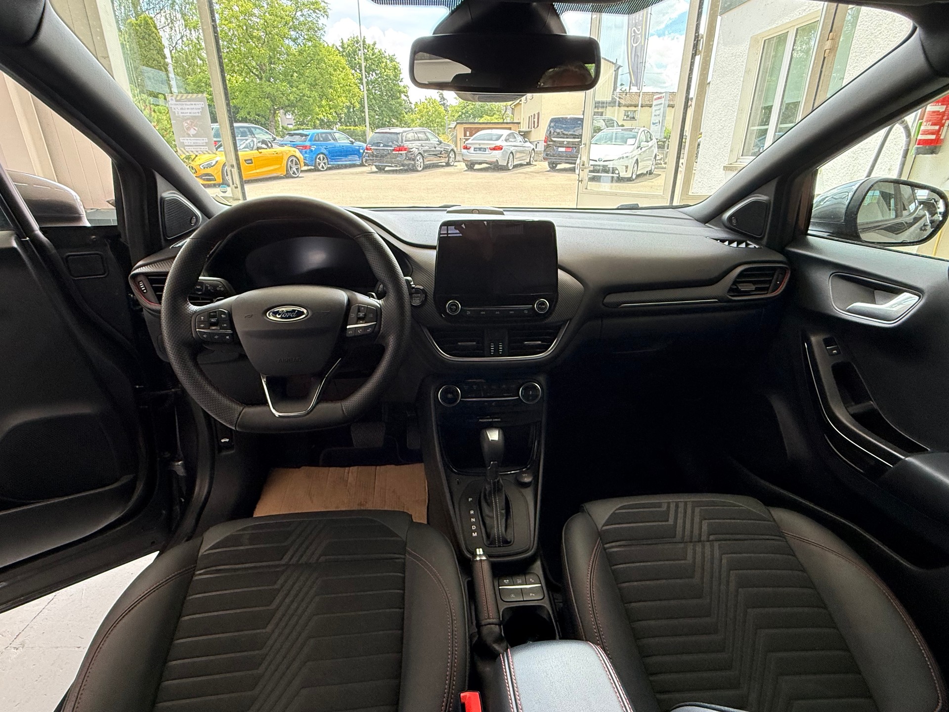 FORD Puma 1.0 MHEV ST-Line A-image-18