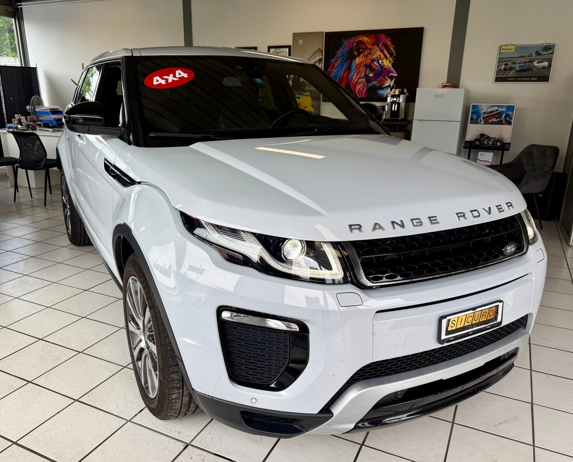LAND ROVER Range Rover Evoque 2.0 Si4 Pure AT9