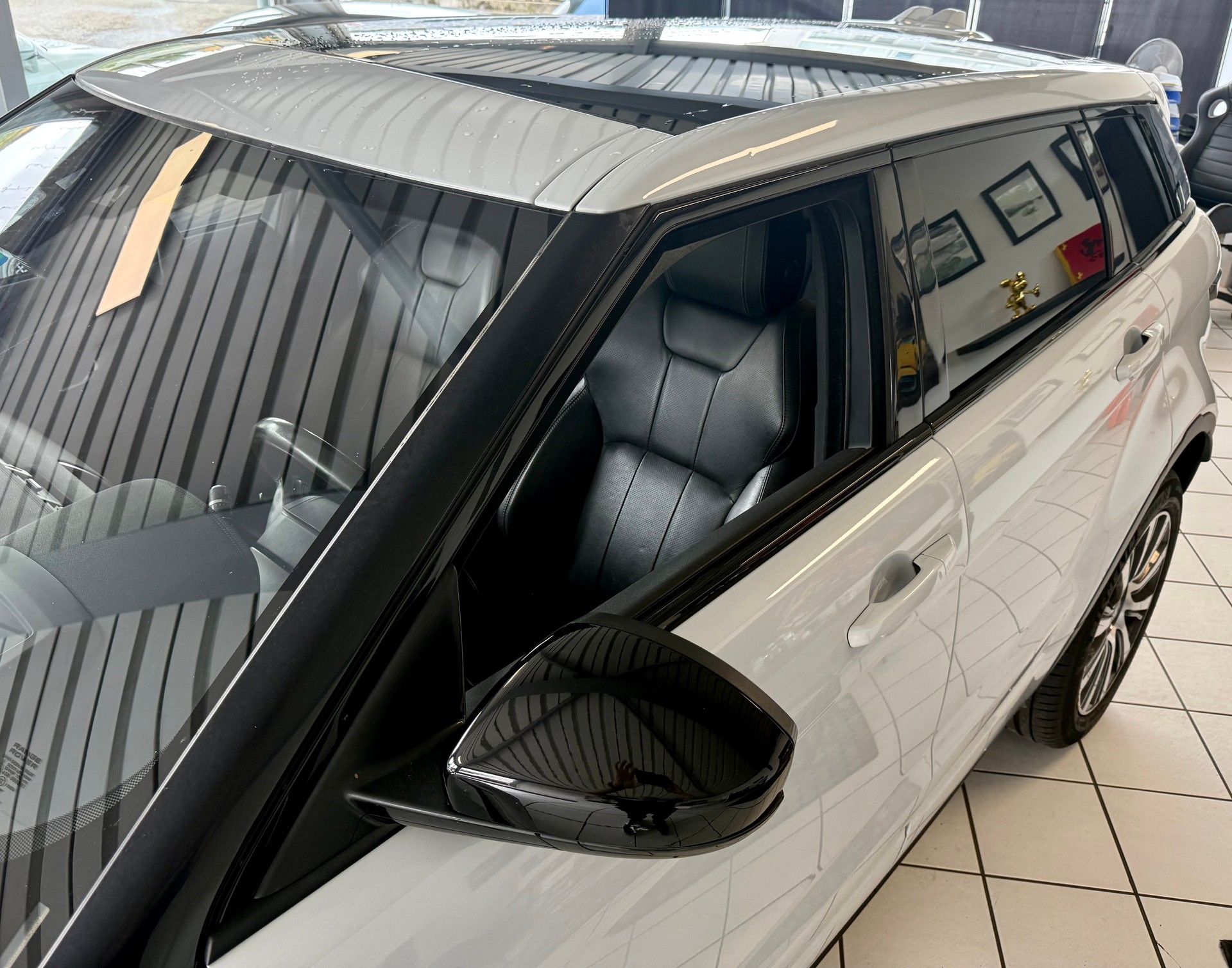 LAND ROVER Range Rover Evoque 2.0 Si4 Pure AT9-image-4