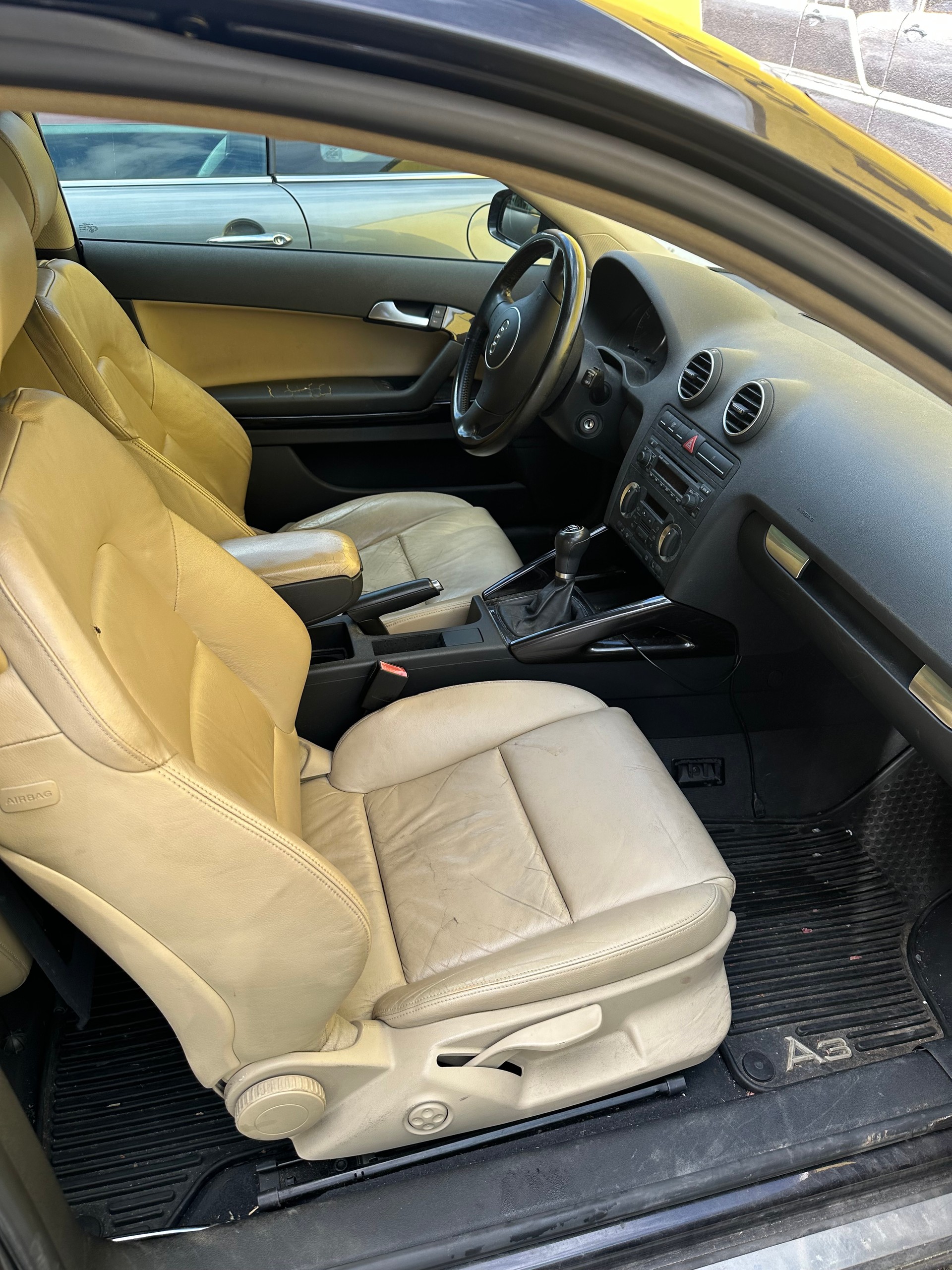 AUDI A3 2.0 FSI Attraction-image-5