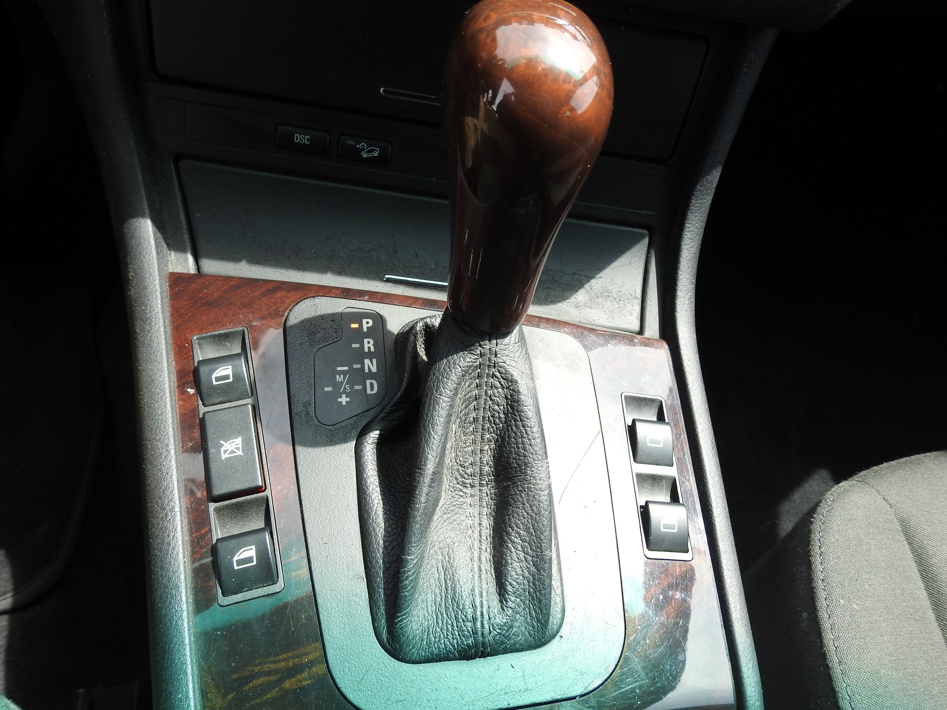 BMW 330xd Touring-image-19