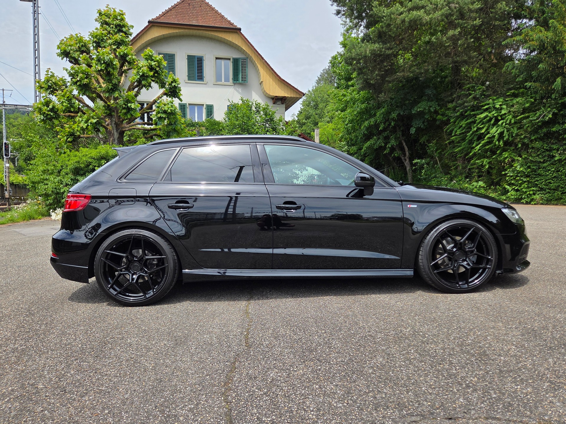 AUDI 2.0 40 TFSI Sport qu. S-Tronic-image-8