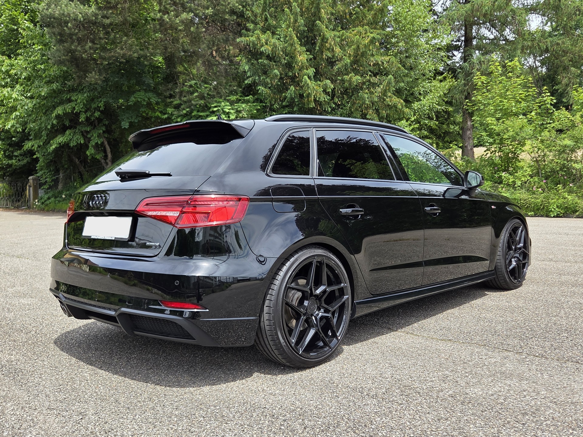 AUDI 2.0 40 TFSI Sport qu. S-Tronic-image-7