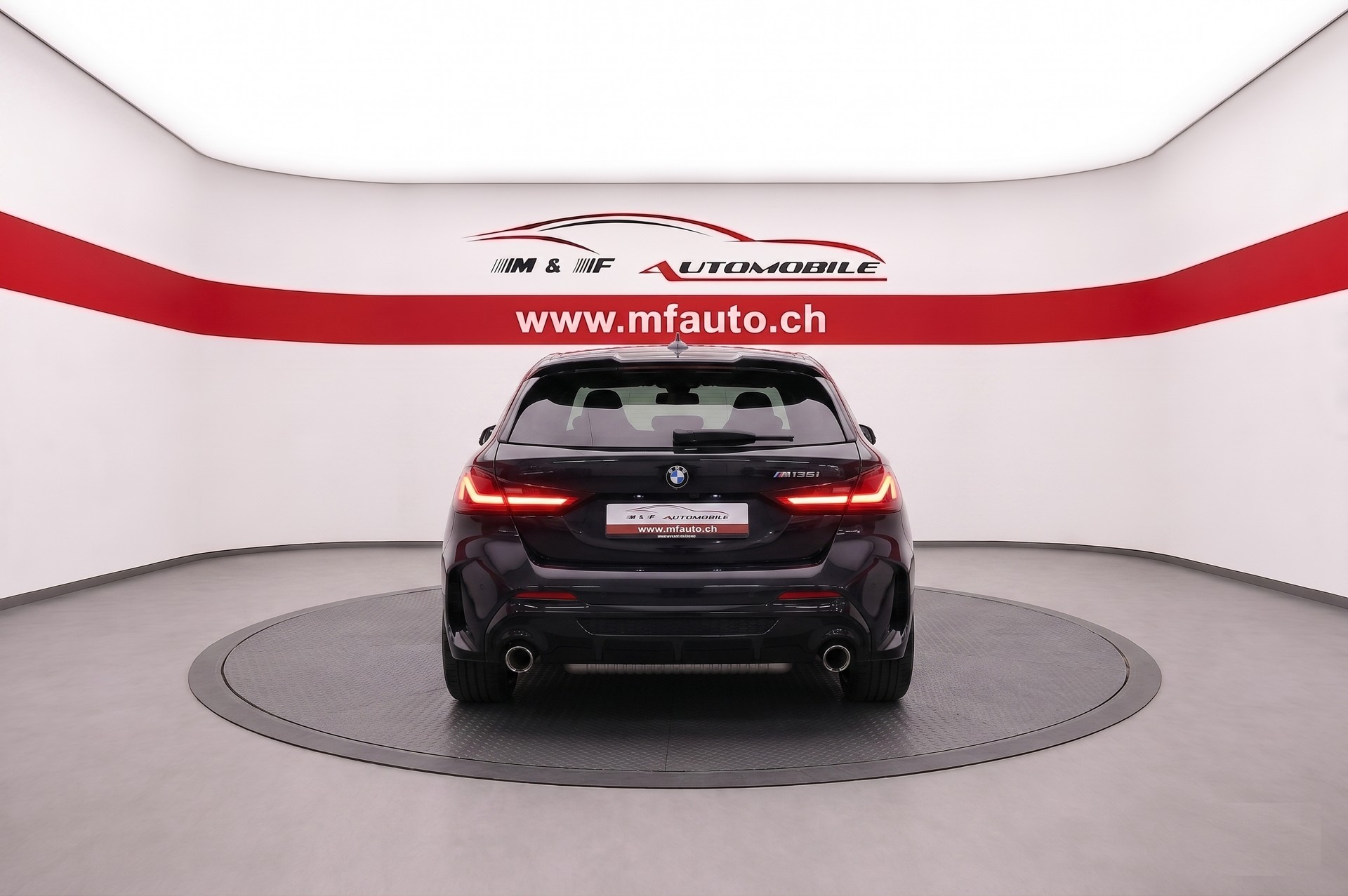 BMW M135i xDrive M-Sport CH FAHRZEUG-image-4