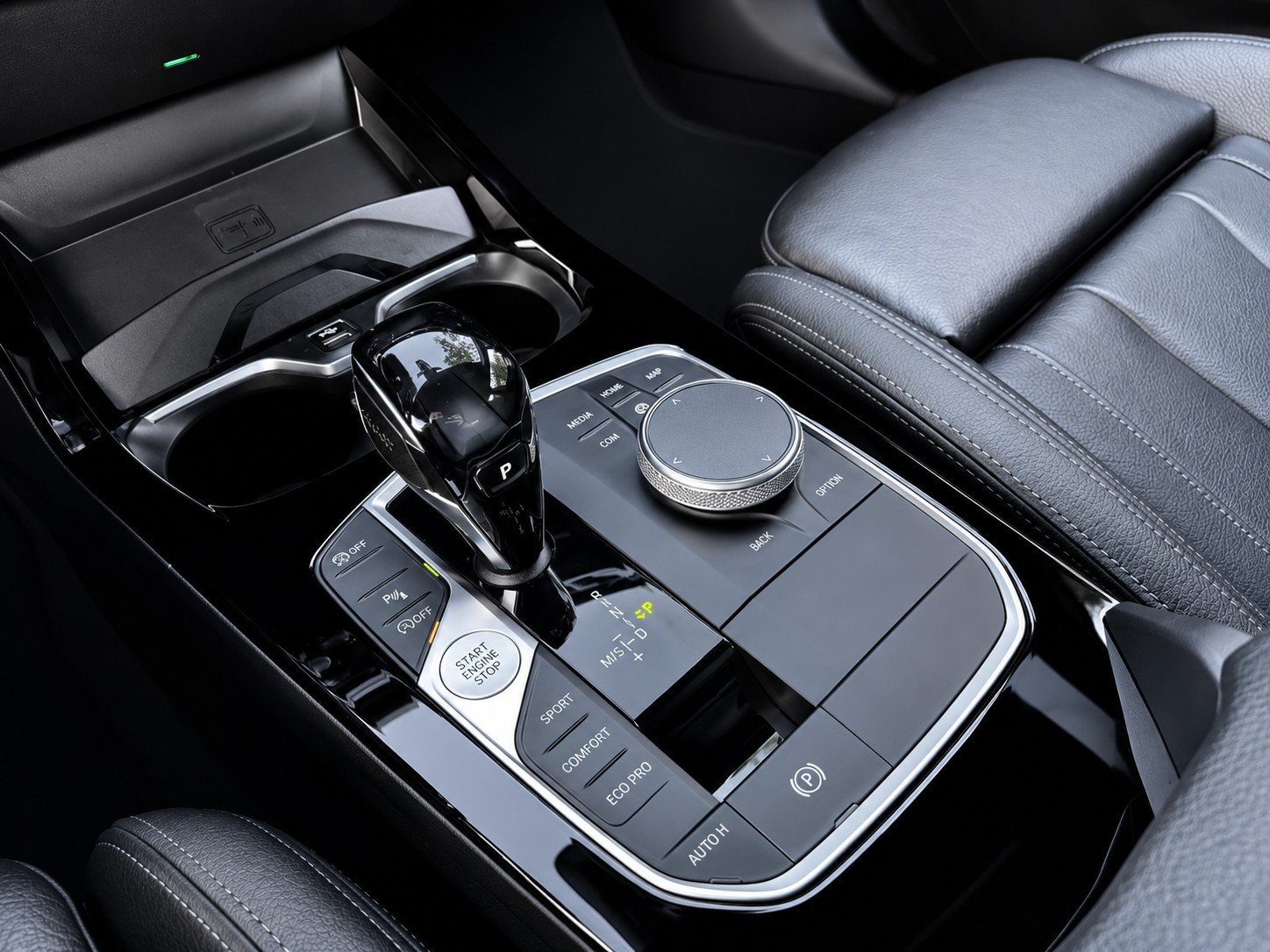BMW M135i xDrive M-Sport CH FAHRZEUG-image-17