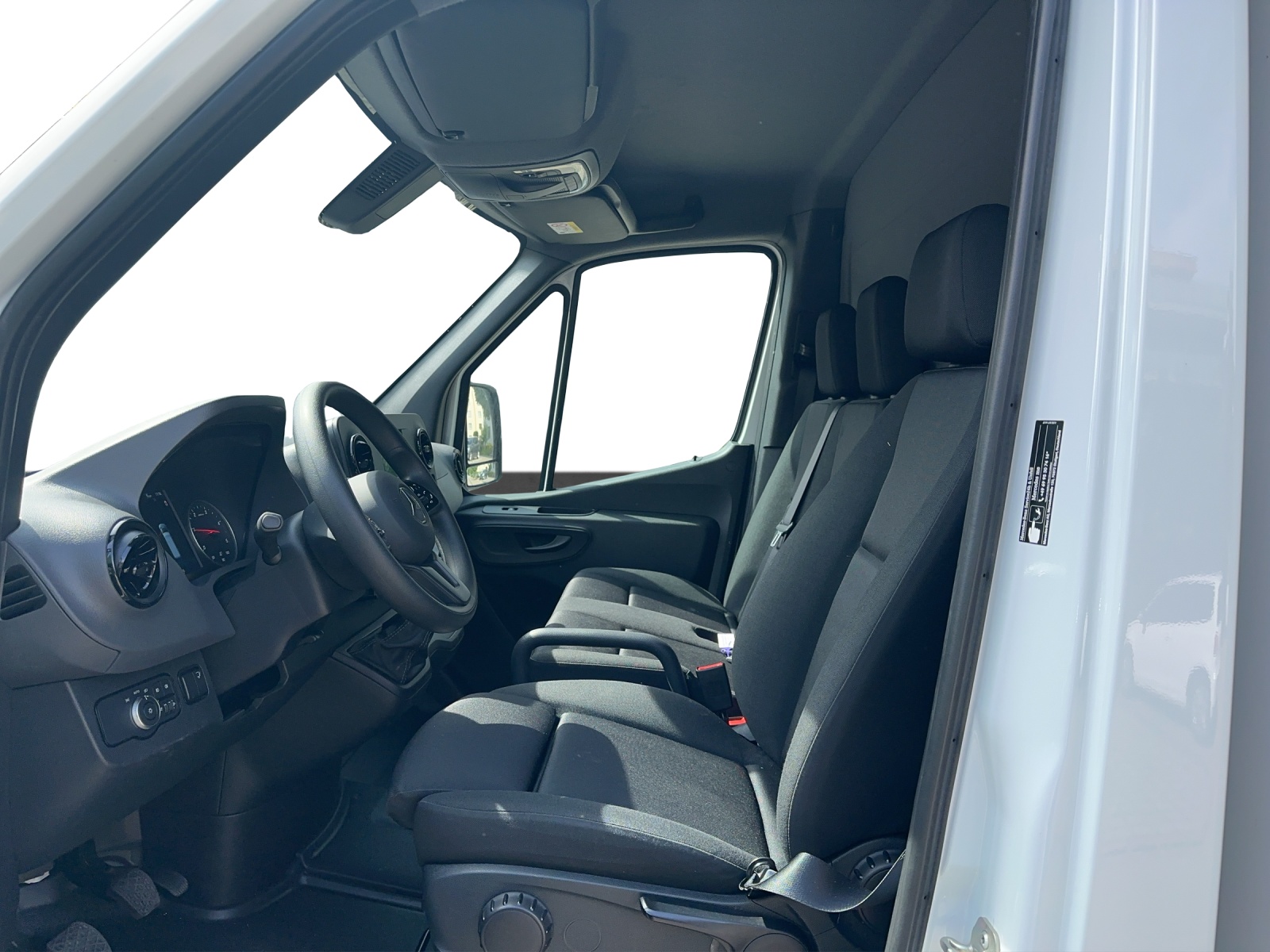 MERCEDES-BENZ Sprinter 317 CDI Lang / Koffer / Hebebühne / Facelift / MJ.2026-image-6